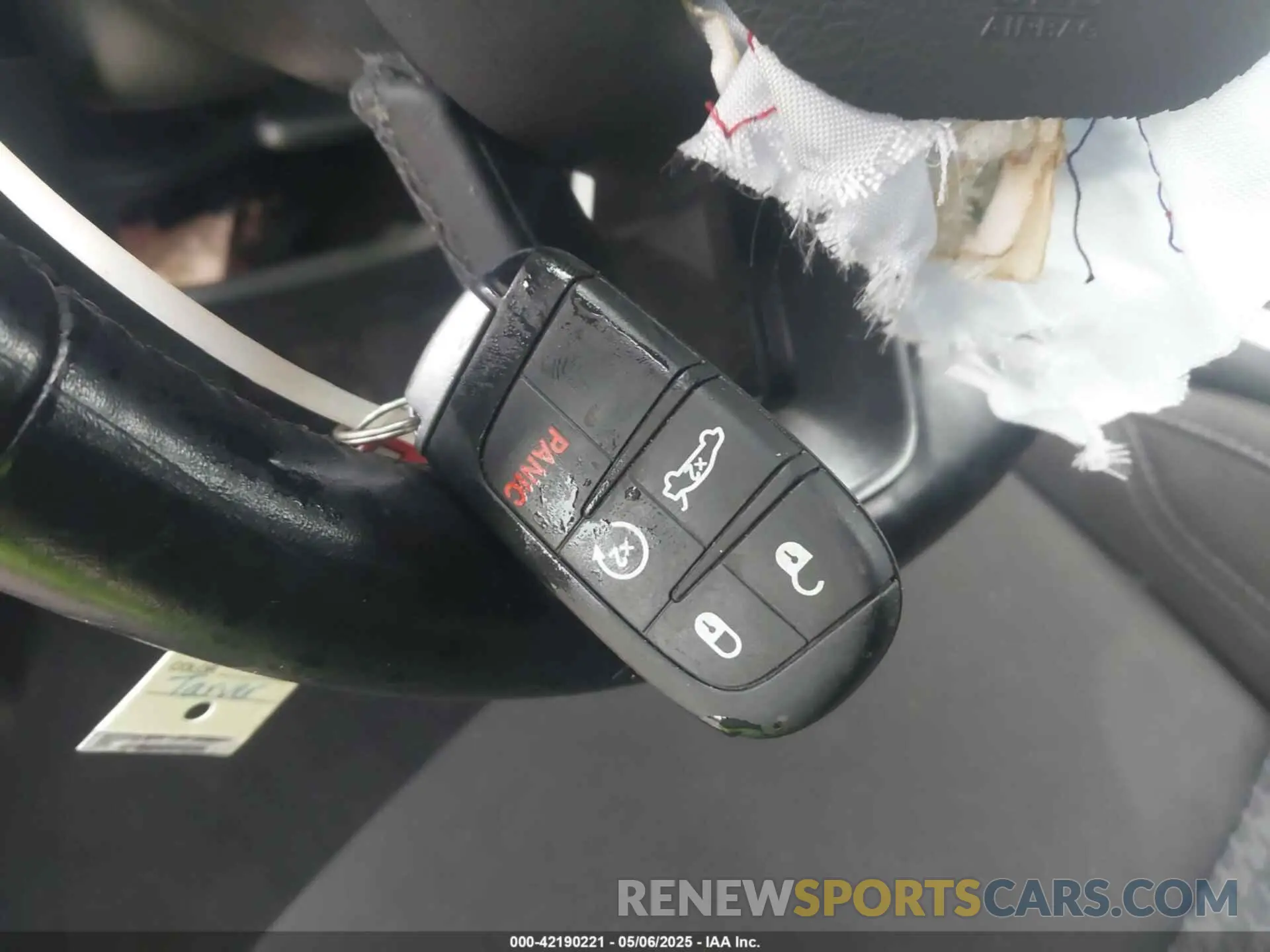 11 fotografías del automóvil dañado 2C3CDXBGXNH161743 DODGE CHARGER 2022