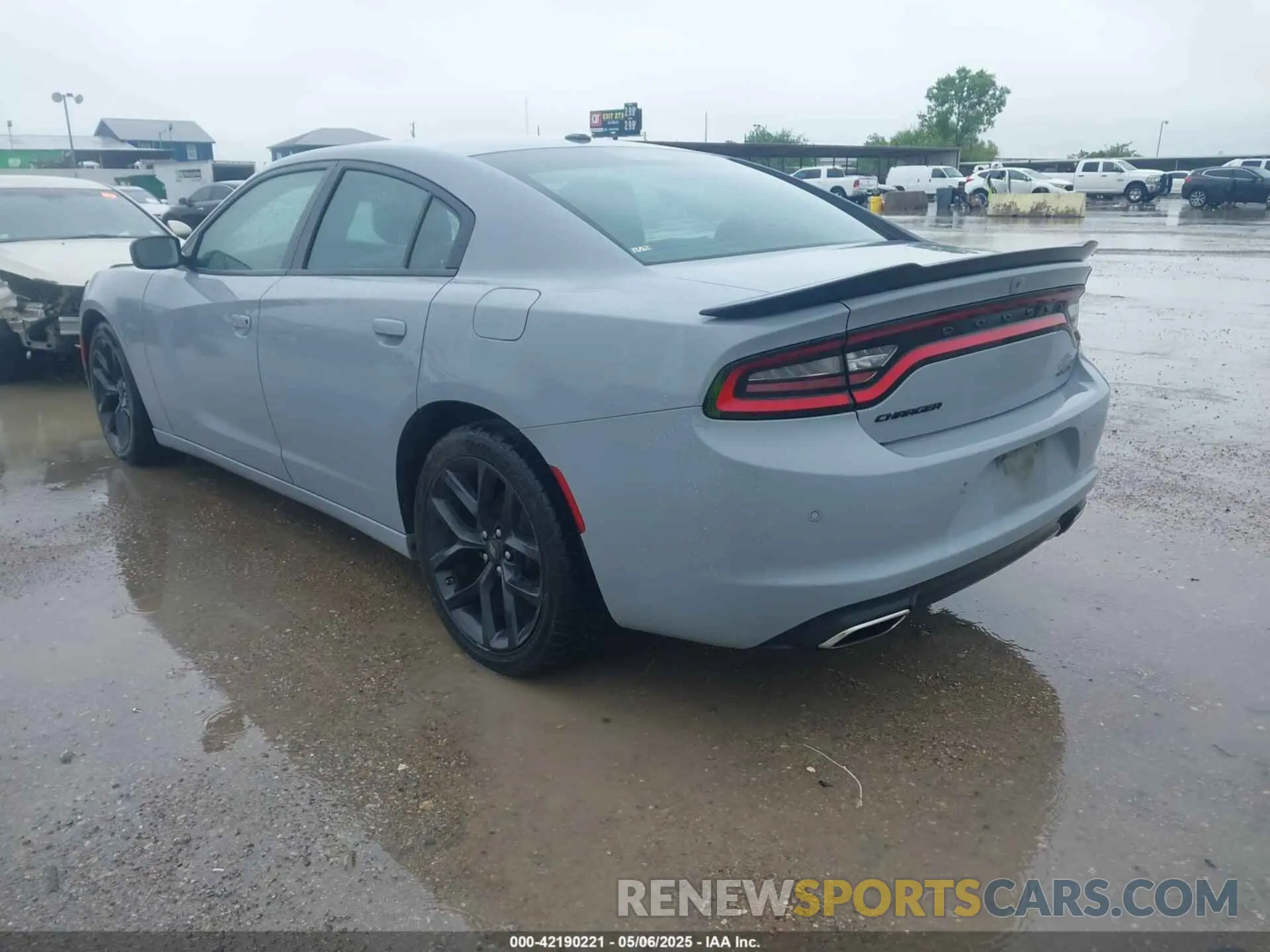 3 fotografías del automóvil dañado 2C3CDXBGXNH161743 DODGE CHARGER 2022