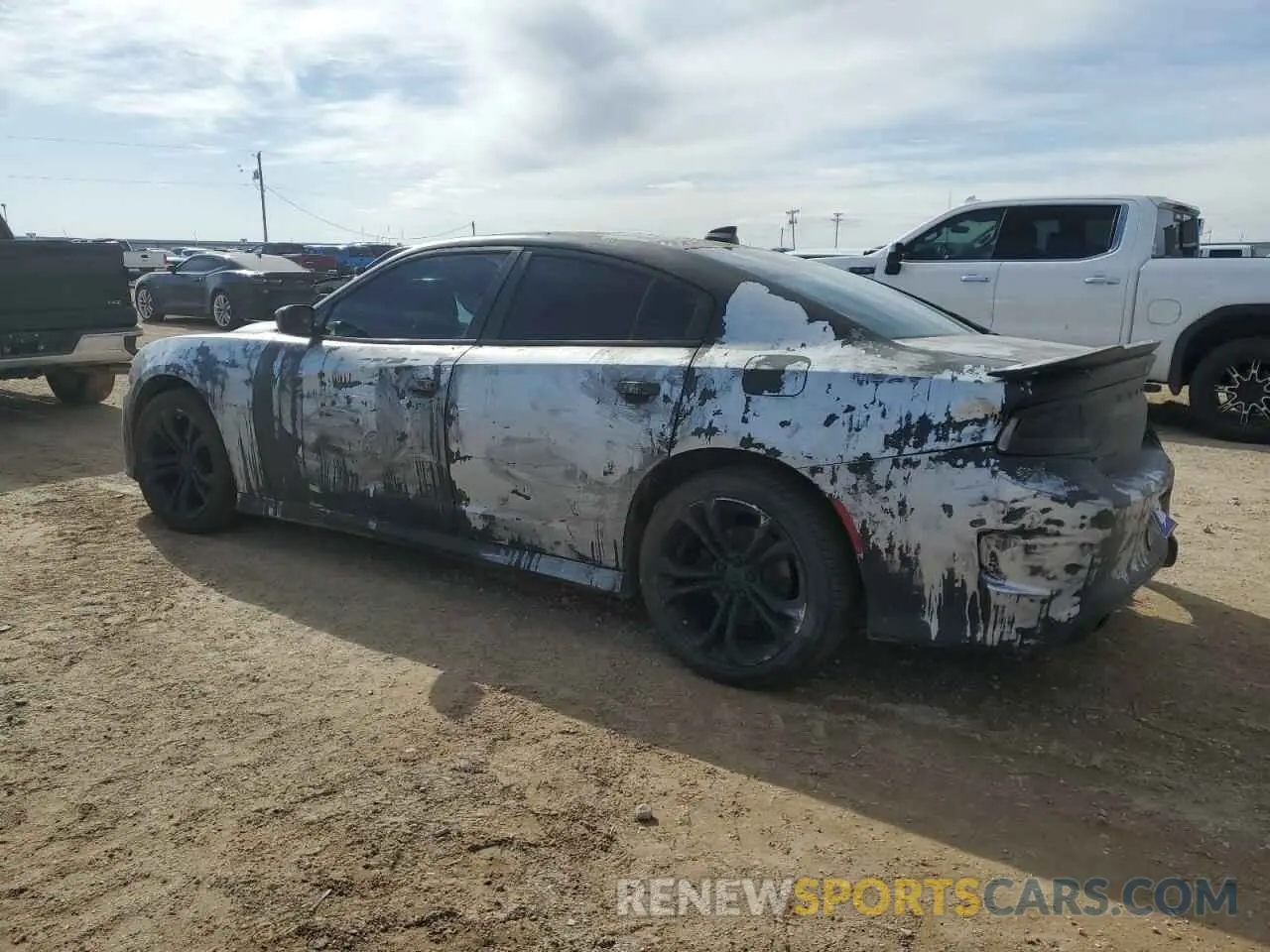2 fotografías del automóvil dañado 2C3CDXCT2NH259239 DODGE CHARGER 2022