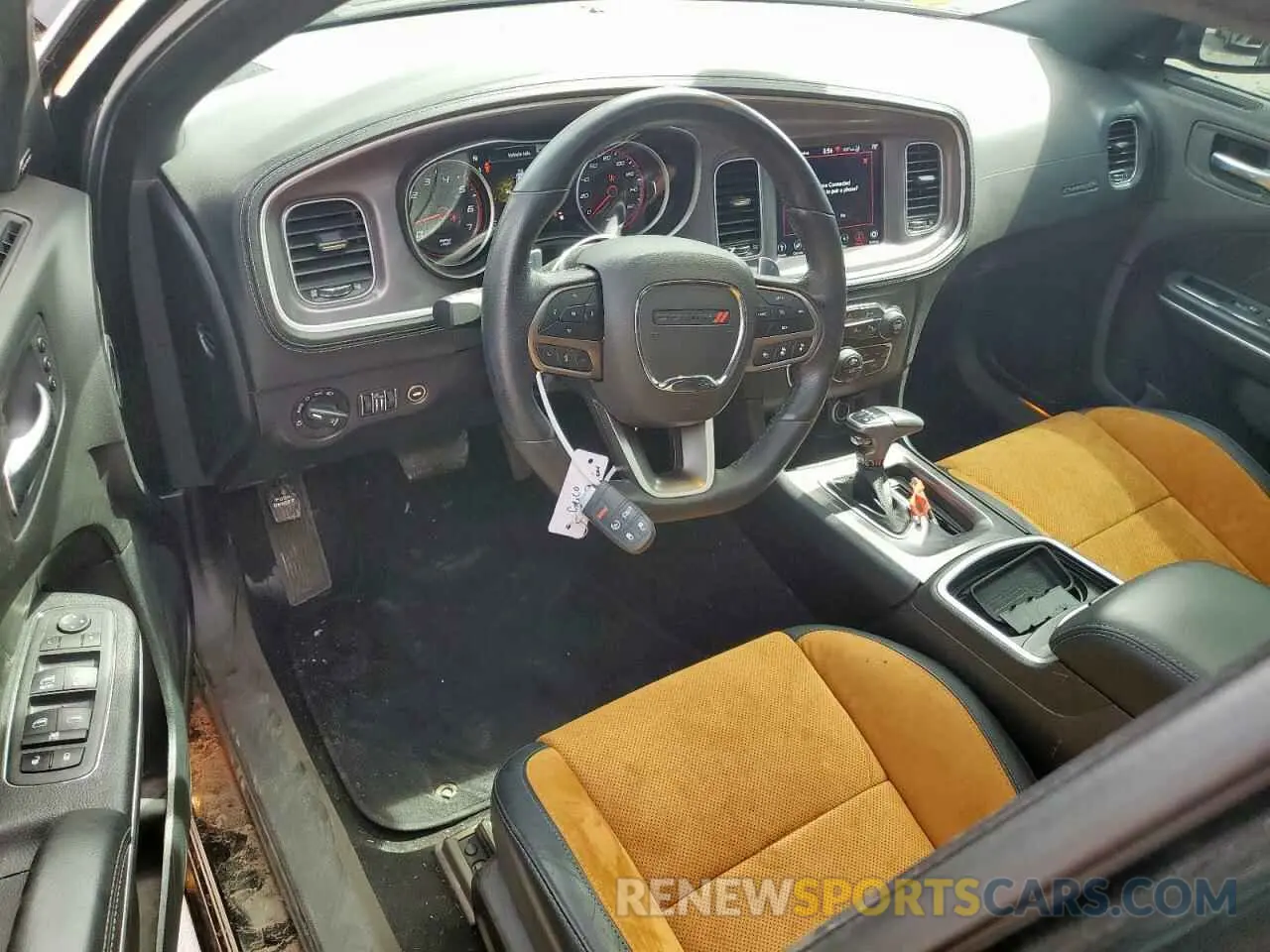 8 fotografías del automóvil dañado 2C3CDXCT4NH112274 DODGE CHARGER 2022