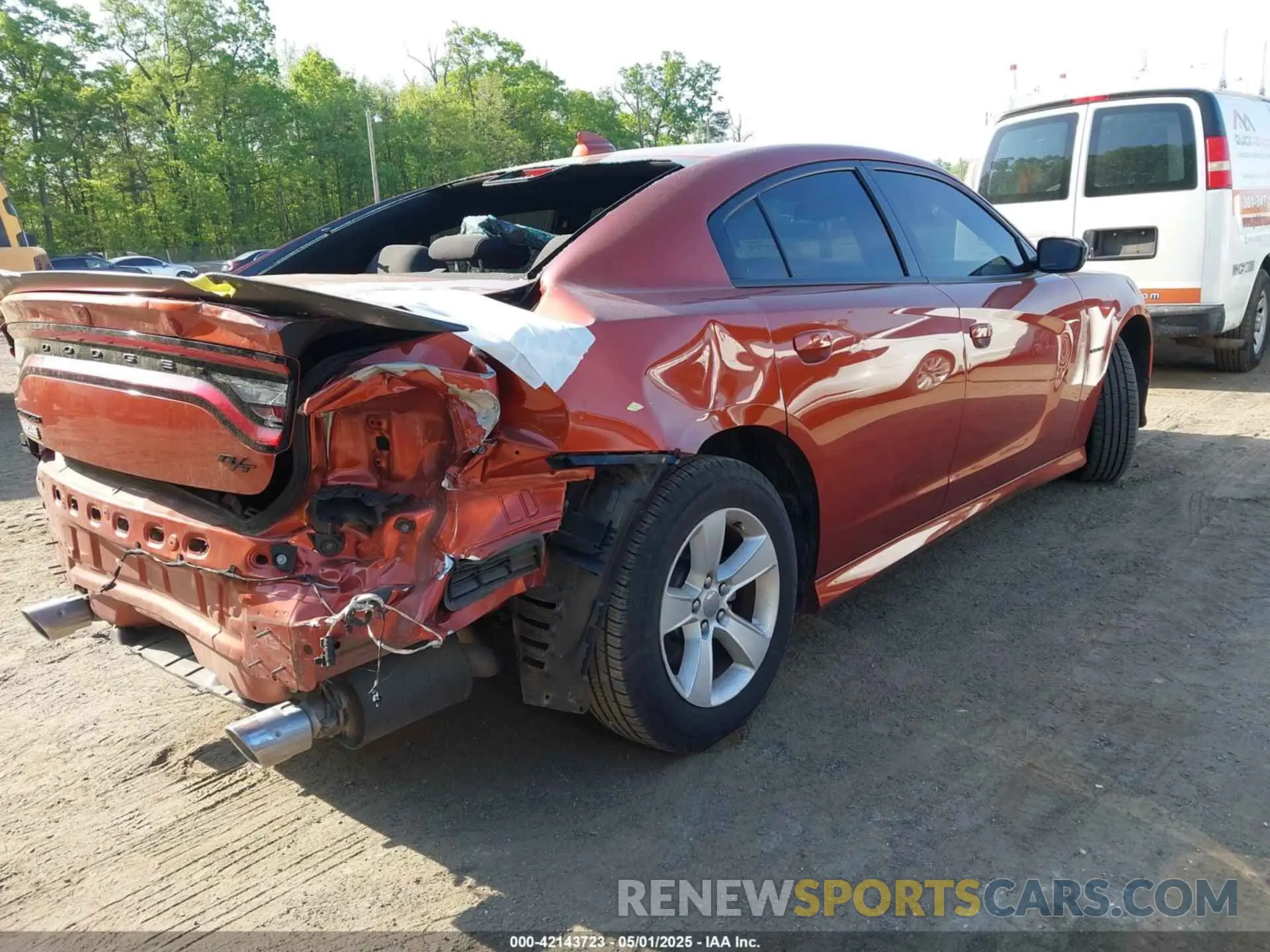 4 fotografías del automóvil dañado 2C3CDXCT4NH208454 DODGE CHARGER 2022