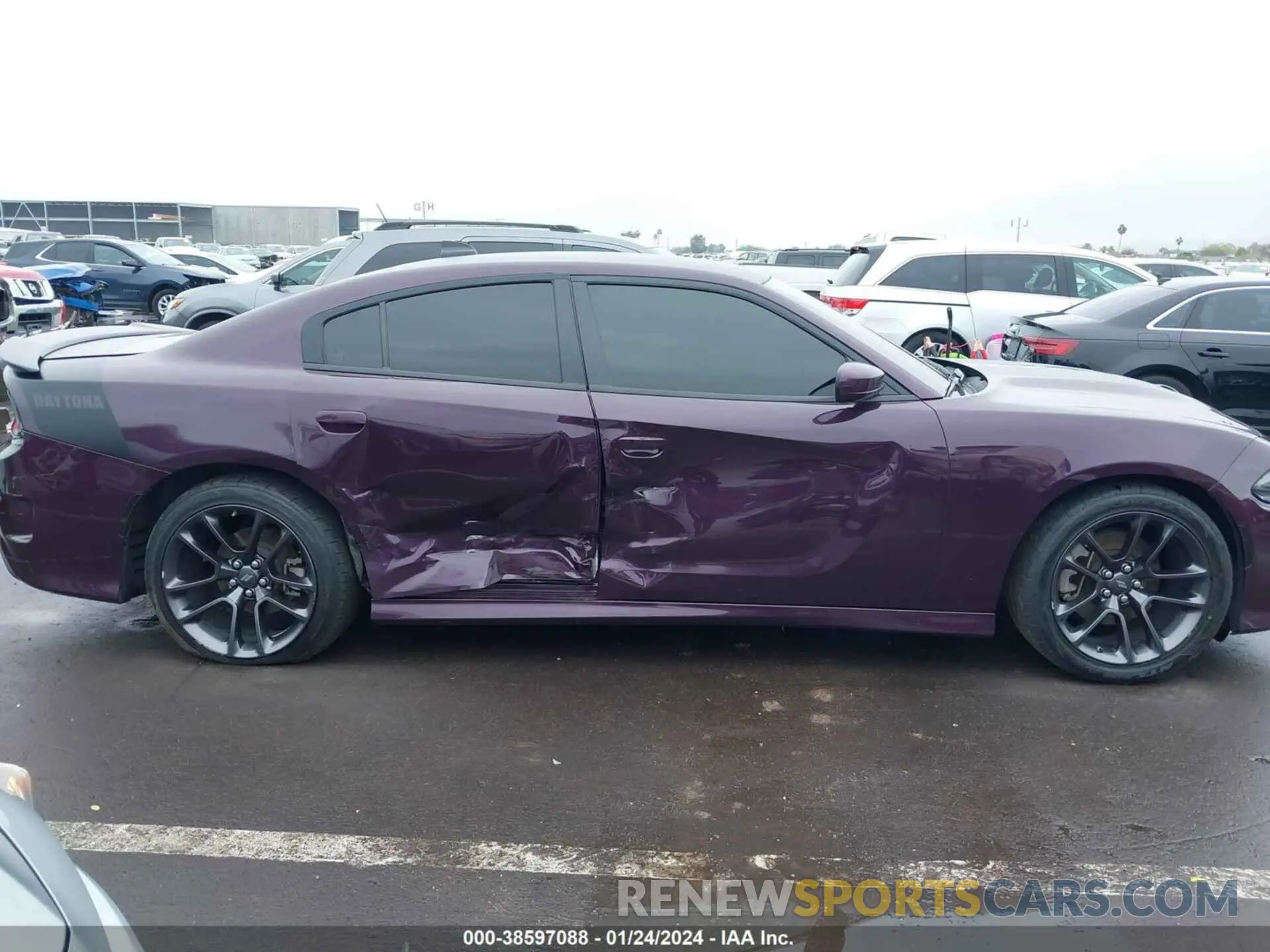 6 fotografías del automóvil dañado 2C3CDXCT4NH246217 DODGE CHARGER 2022