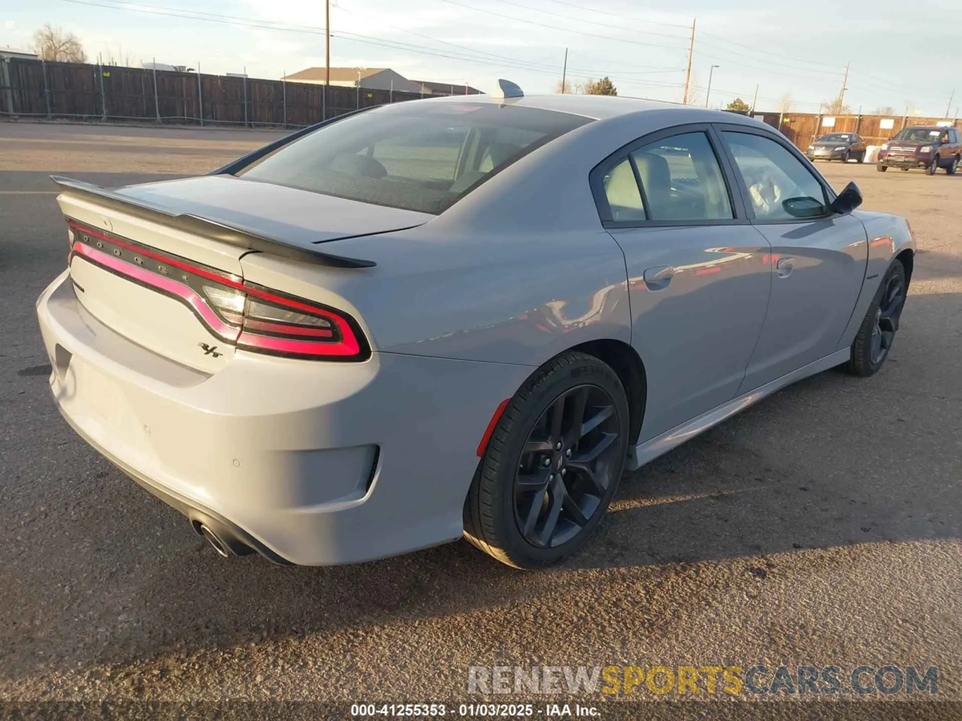 4 fotografías del automóvil dañado 2C3CDXCT7NH155152 DODGE CHARGER 2022