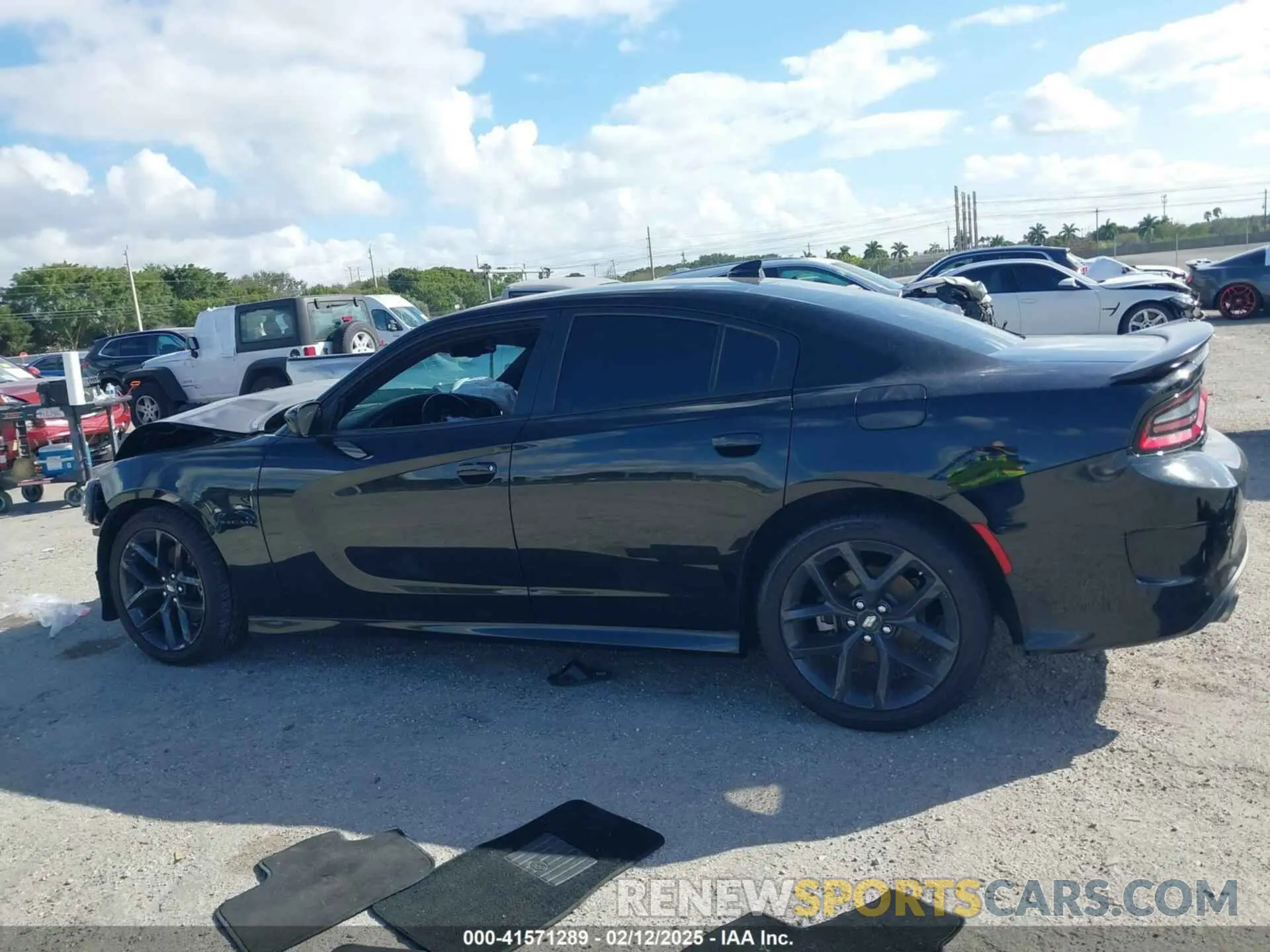 14 fotografías del automóvil dañado 2C3CDXCT8NH244227 DODGE CHARGER 2022