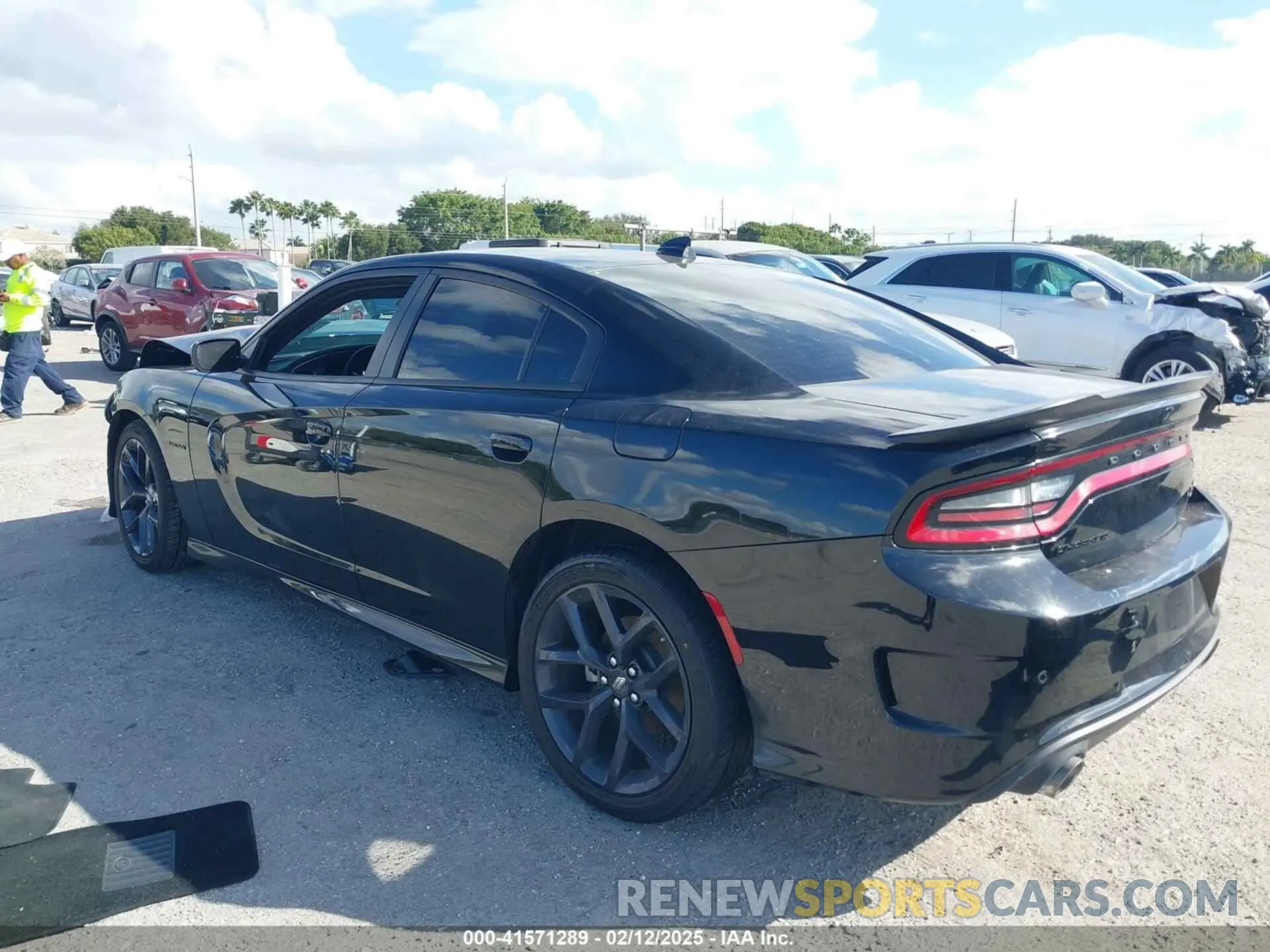 3 fotografías del automóvil dañado 2C3CDXCT8NH244227 DODGE CHARGER 2022