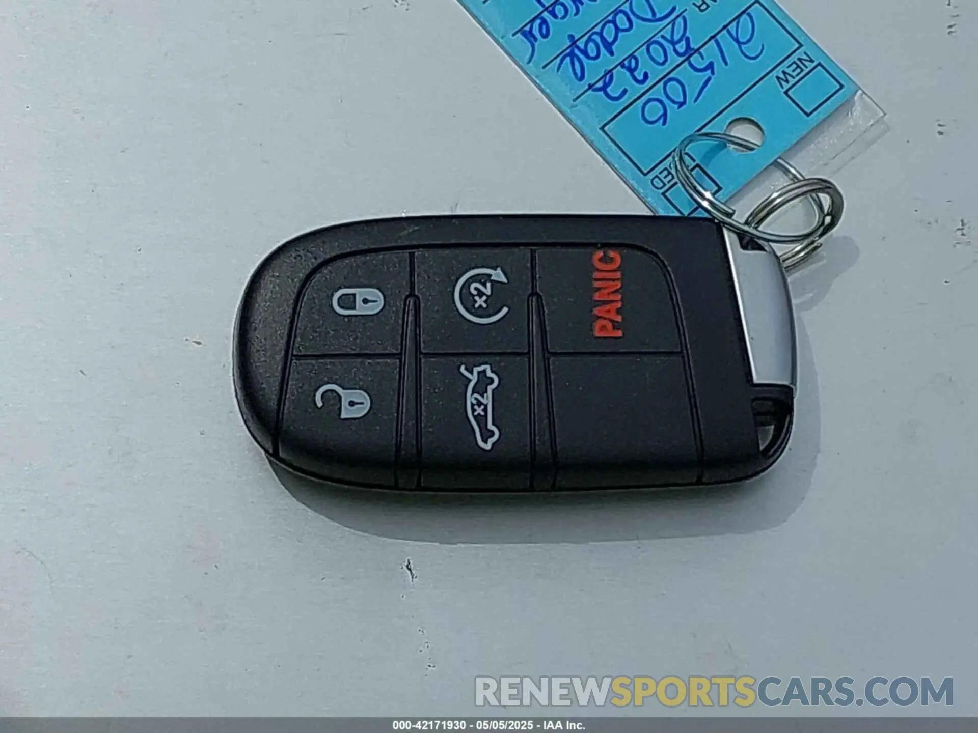 11 fotografías del automóvil dañado 2C3CDXCTXNH202688 DODGE CHARGER 2022