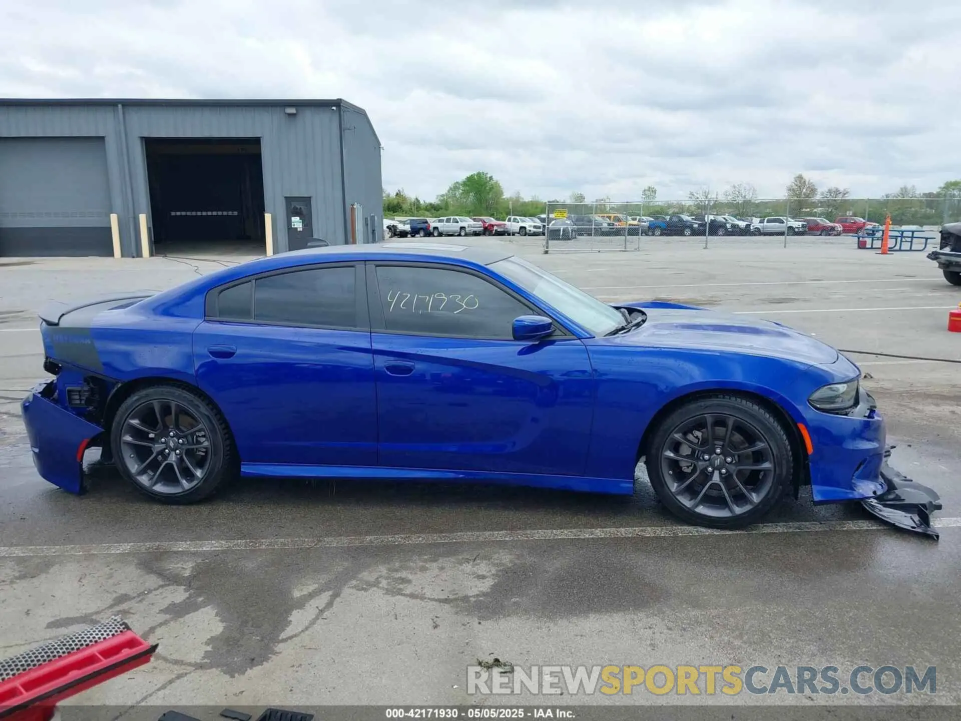 13 fotografías del automóvil dañado 2C3CDXCTXNH202688 DODGE CHARGER 2022