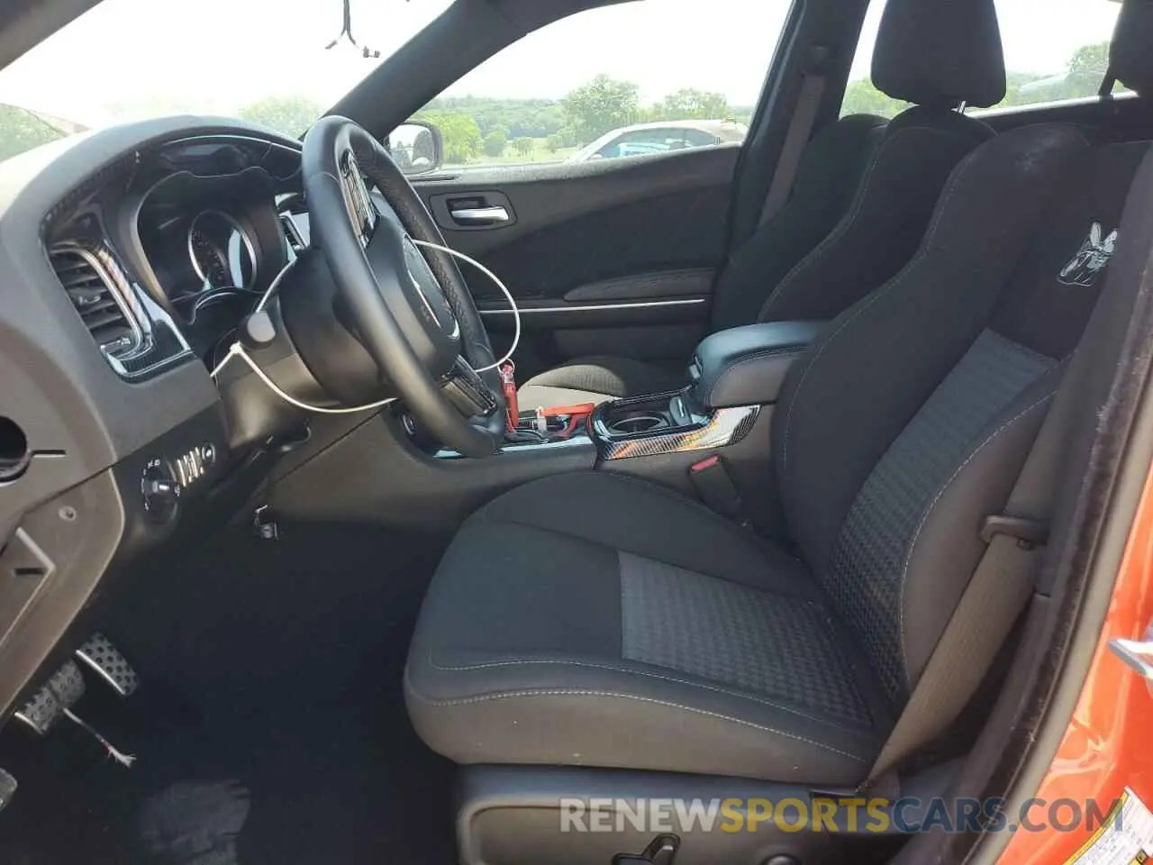 7 fotografías del automóvil dañado 2C3CDXGJ7NH257043 DODGE CHARGER 2022