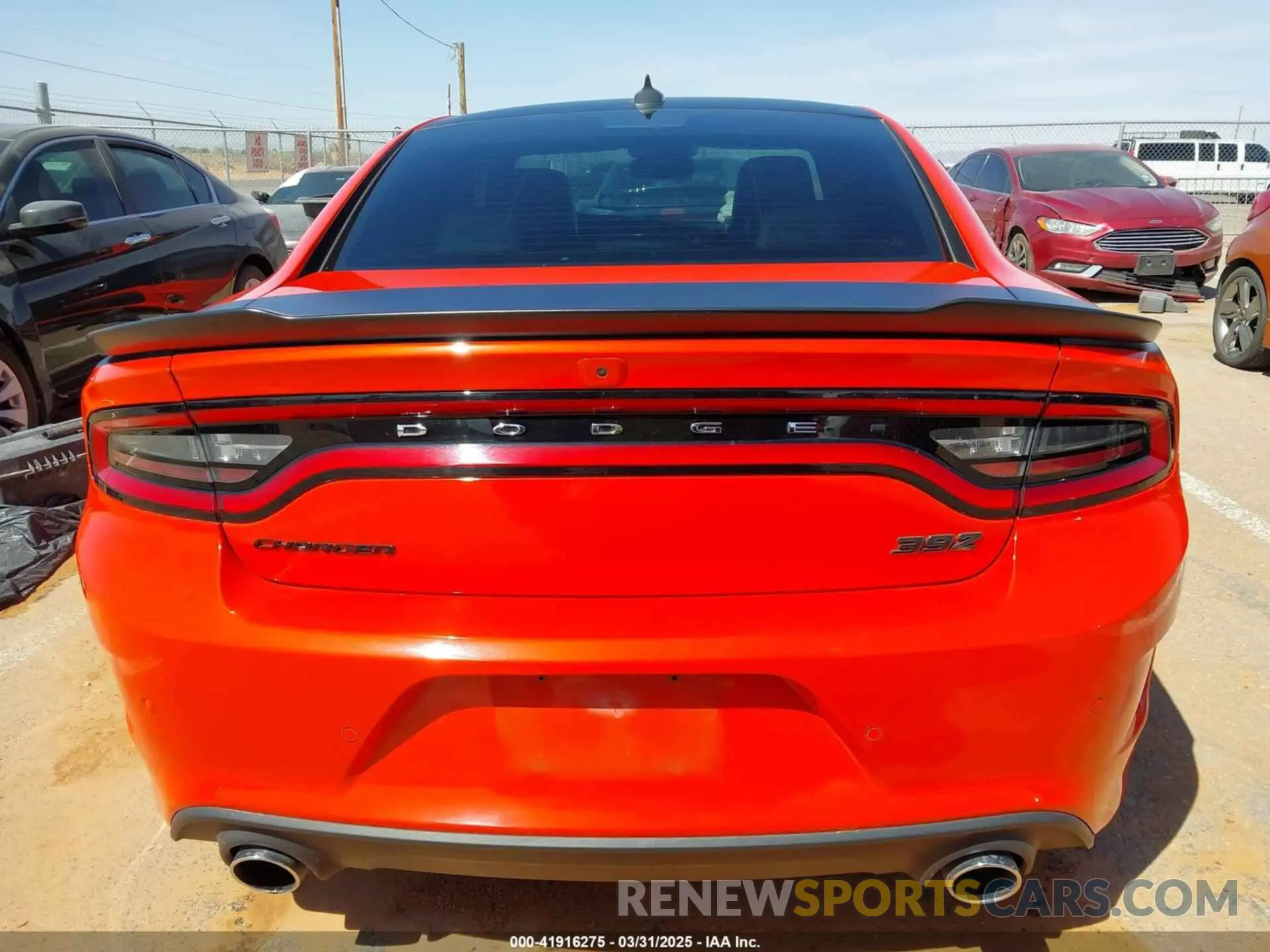 17 fotografías del automóvil dañado 2C3CDXGJXNH237188 DODGE CHARGER 2022