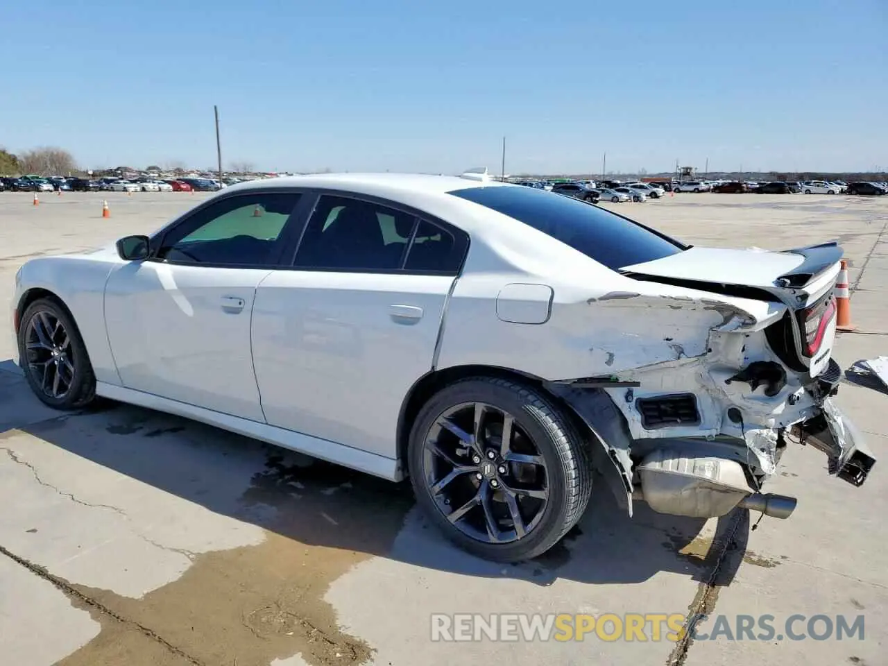 2 fotografías del automóvil dañado 2C3CDXHG2NH162036 DODGE CHARGER 2022
