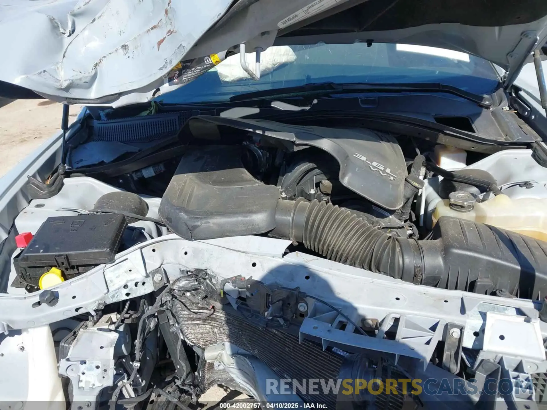 10 fotografías del automóvil dañado 2C3CDXHG5NH232435 DODGE CHARGER 2022