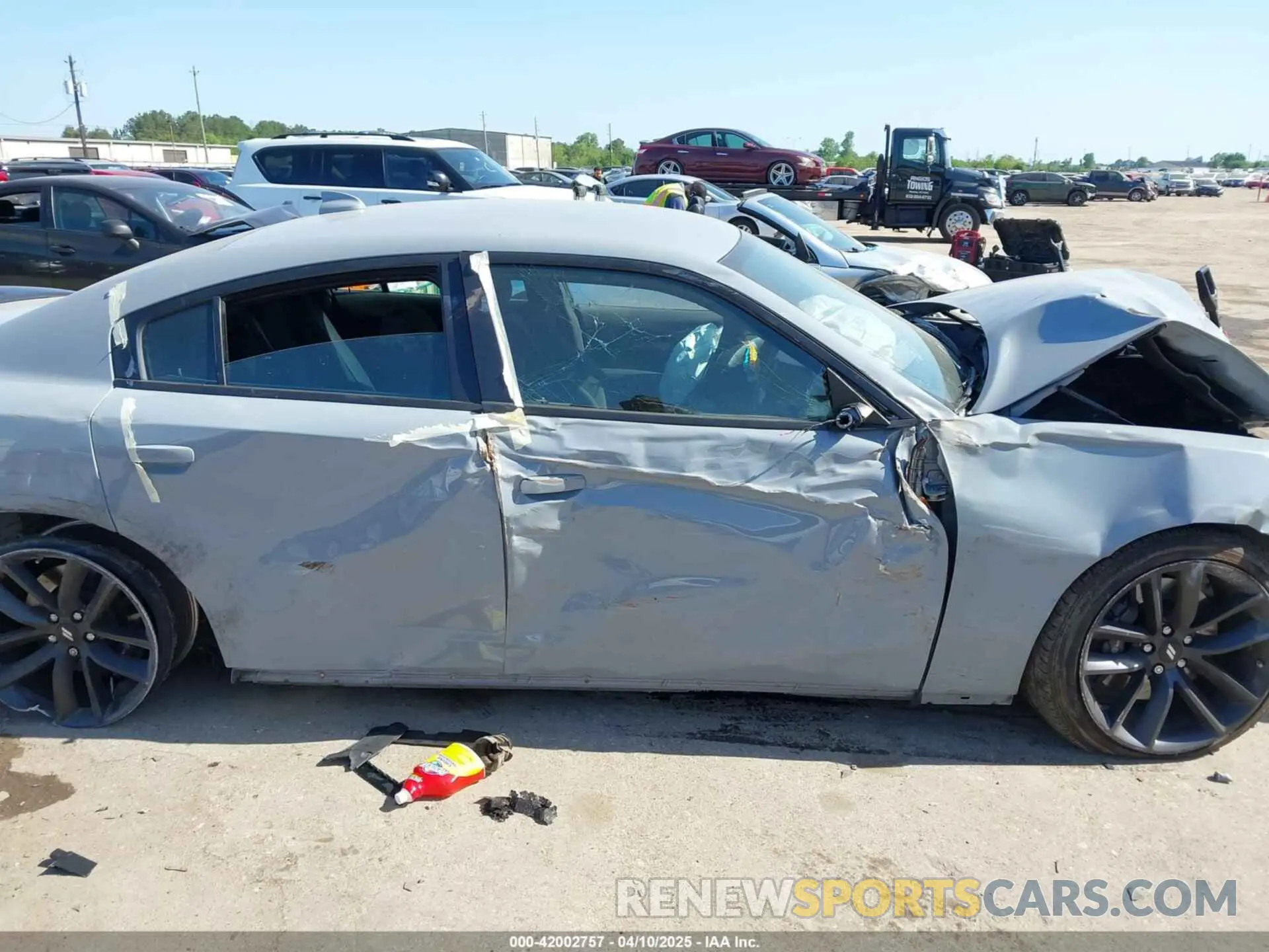 14 fotografías del automóvil dañado 2C3CDXHG5NH232435 DODGE CHARGER 2022