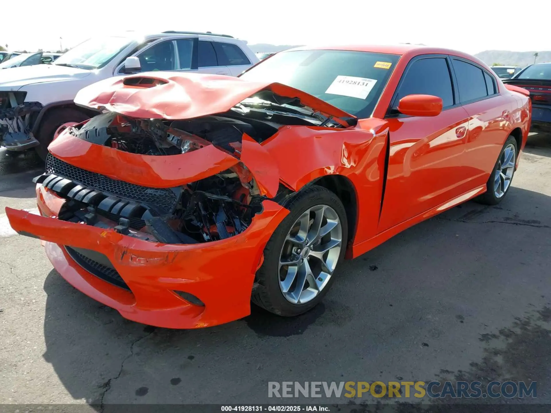 2 fotografías del automóvil dañado 2C3CDXHG7NH173856 DODGE CHARGER 2022