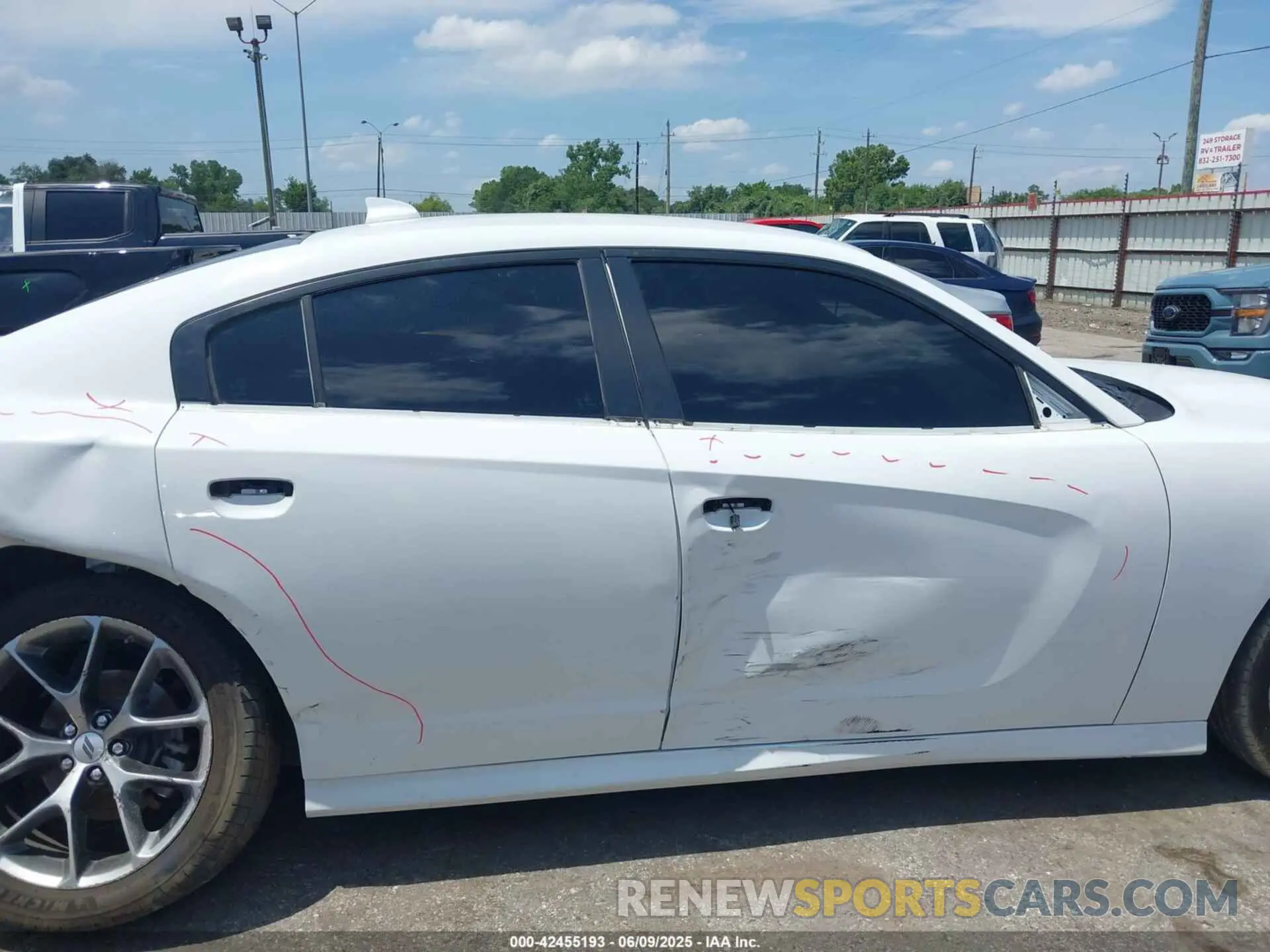 14 fotografías del automóvil dañado 2C3CDXHG7NH189975 DODGE CHARGER 2022