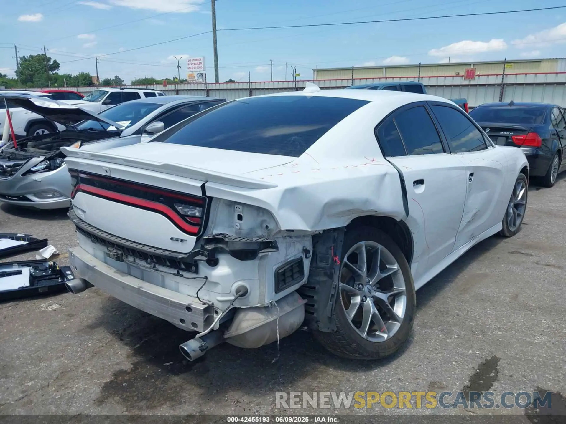 4 fotografías del automóvil dañado 2C3CDXHG7NH189975 DODGE CHARGER 2022