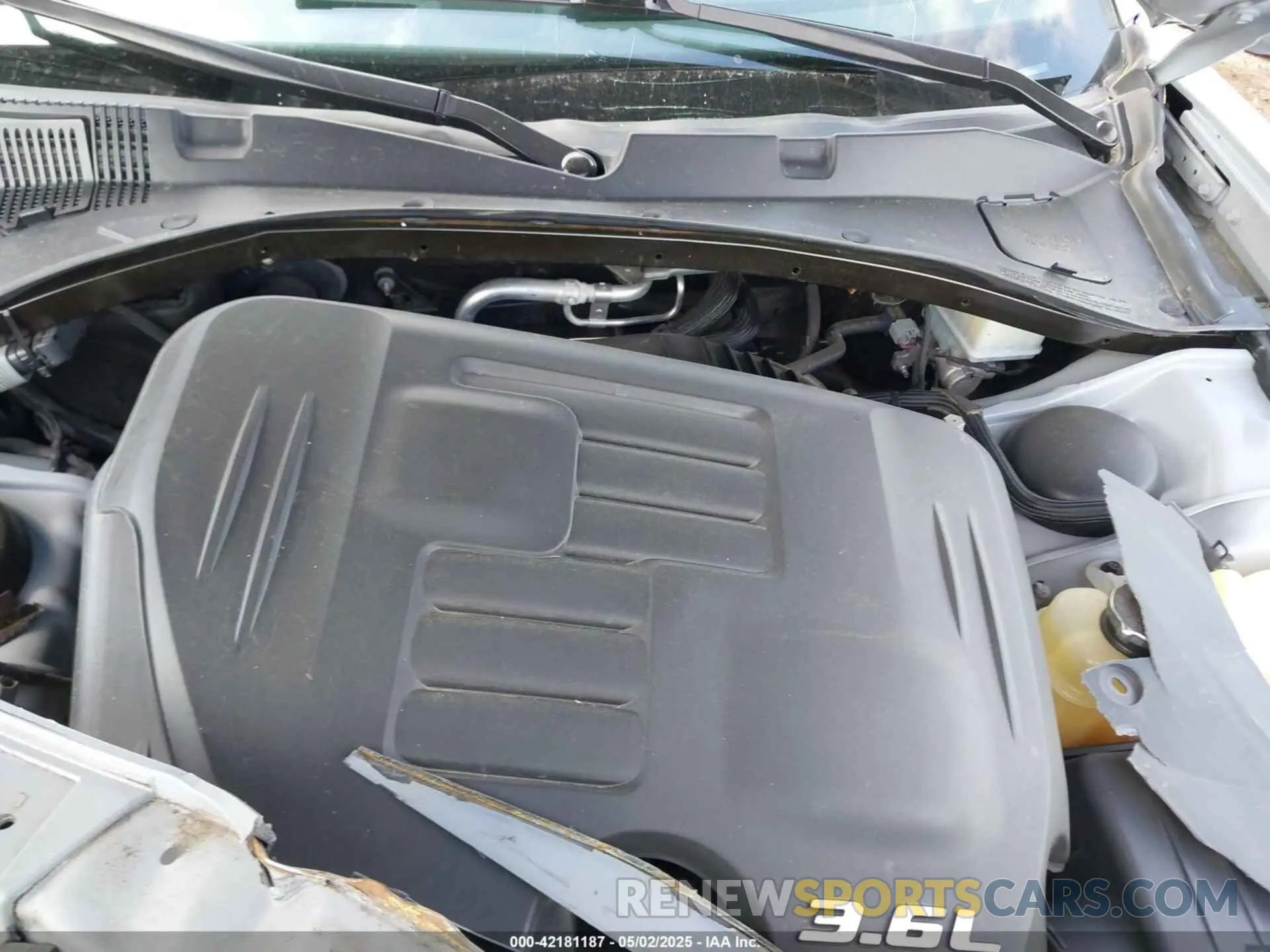 10 fotografías del automóvil dañado 2C3CDXHG8NH157312 DODGE CHARGER 2022