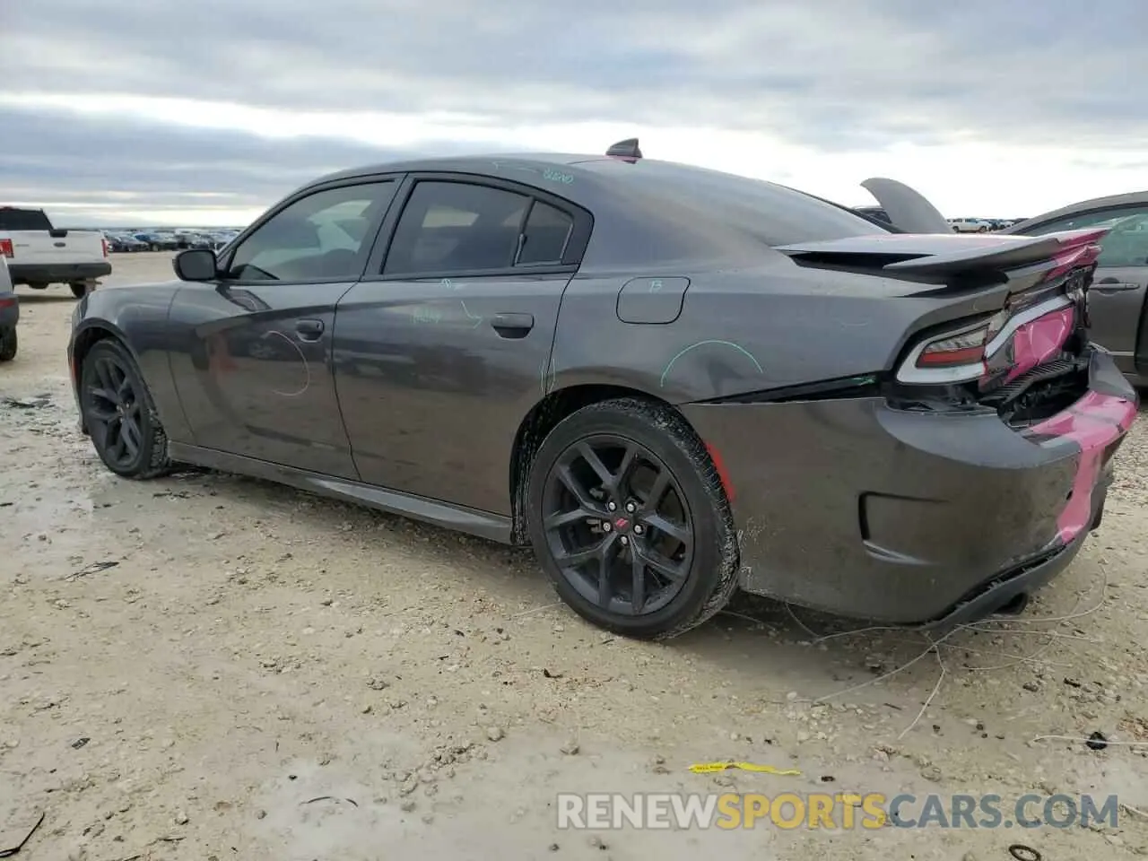 2 fotografías del automóvil dañado 2C3CDXHG8NH206170 DODGE CHARGER 2022