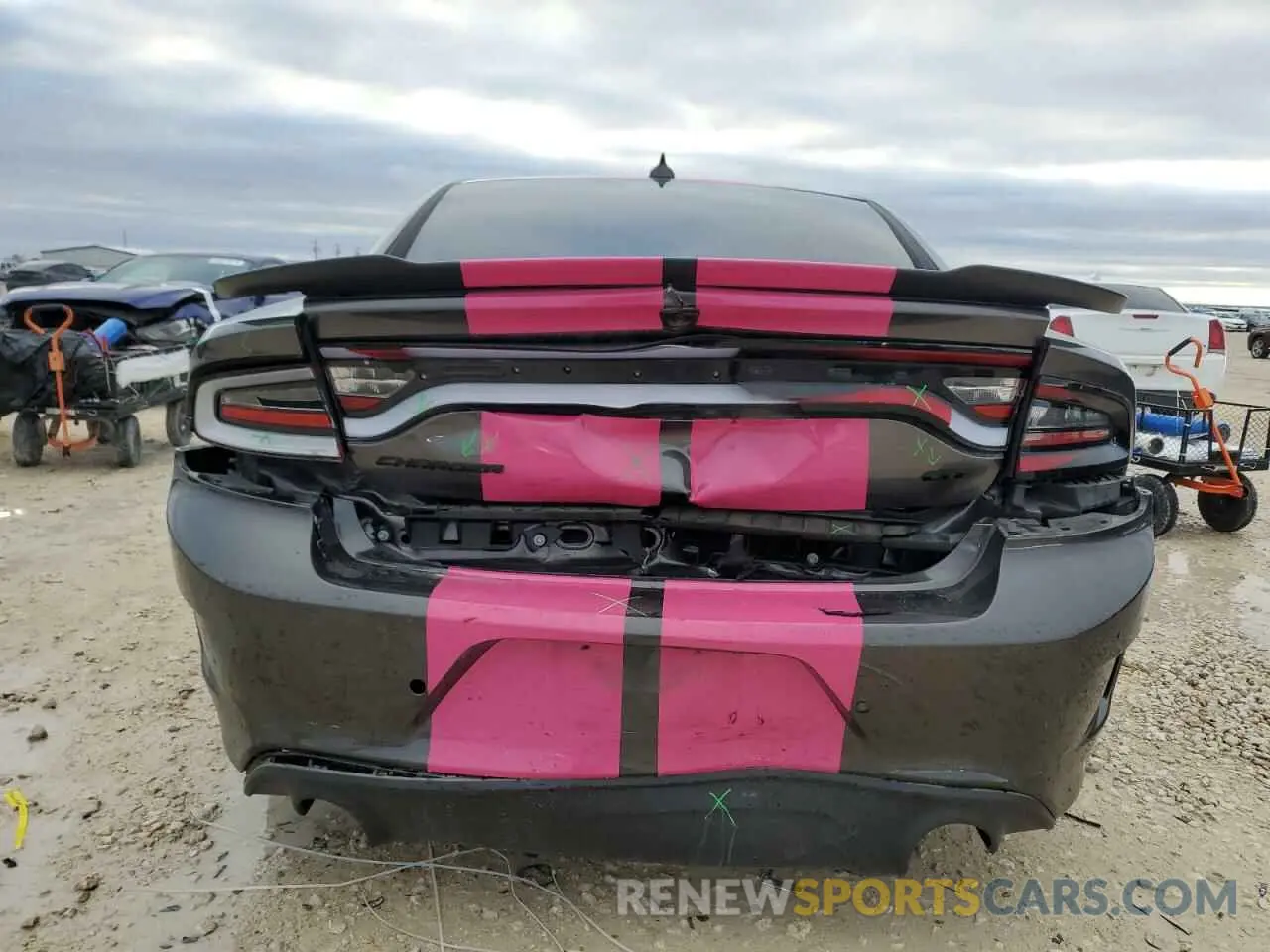 6 fotografías del automóvil dañado 2C3CDXHG8NH206170 DODGE CHARGER 2022