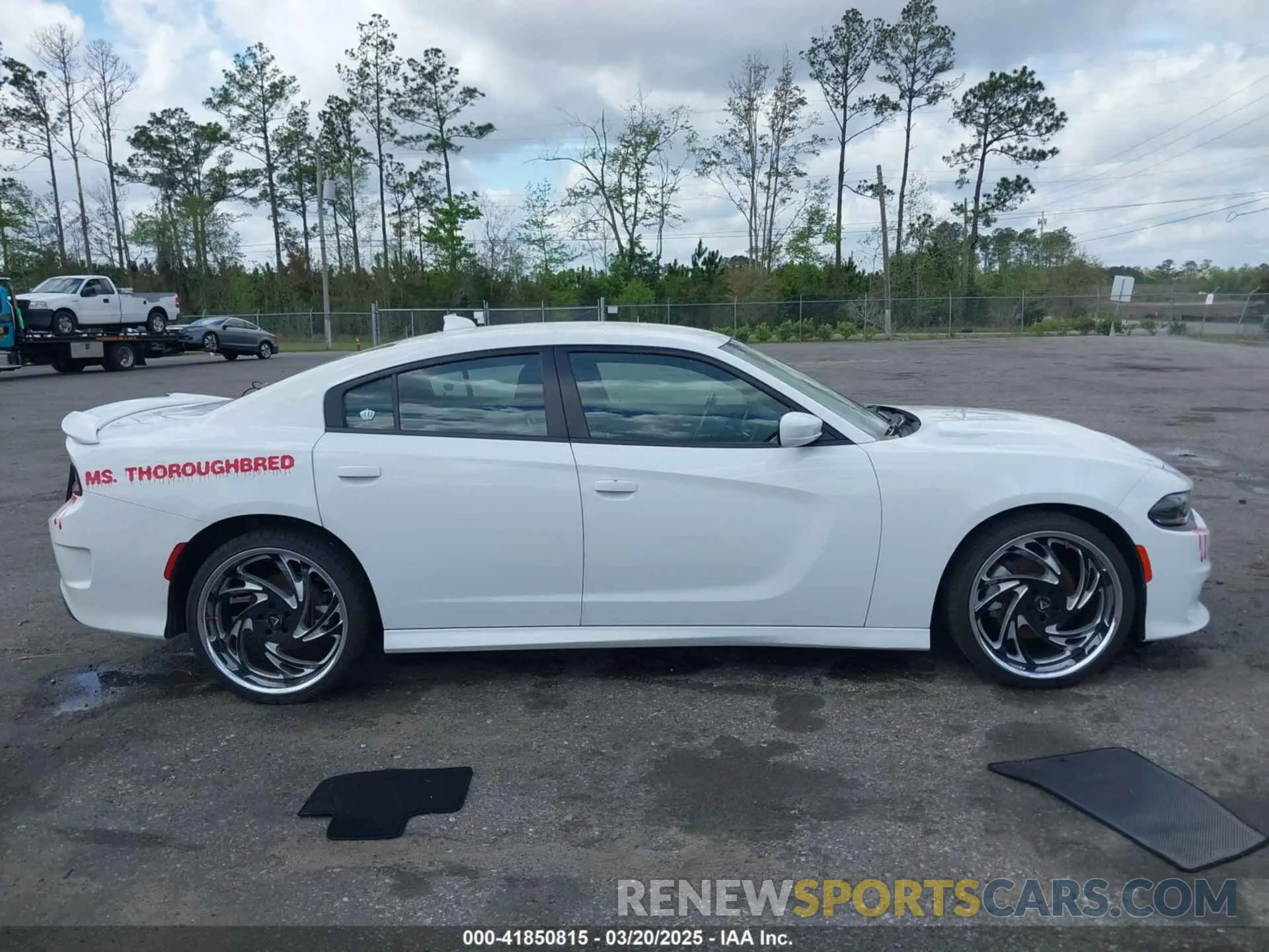 12 fotografías del automóvil dañado 2C3CDXHG8NH259757 DODGE CHARGER 2022