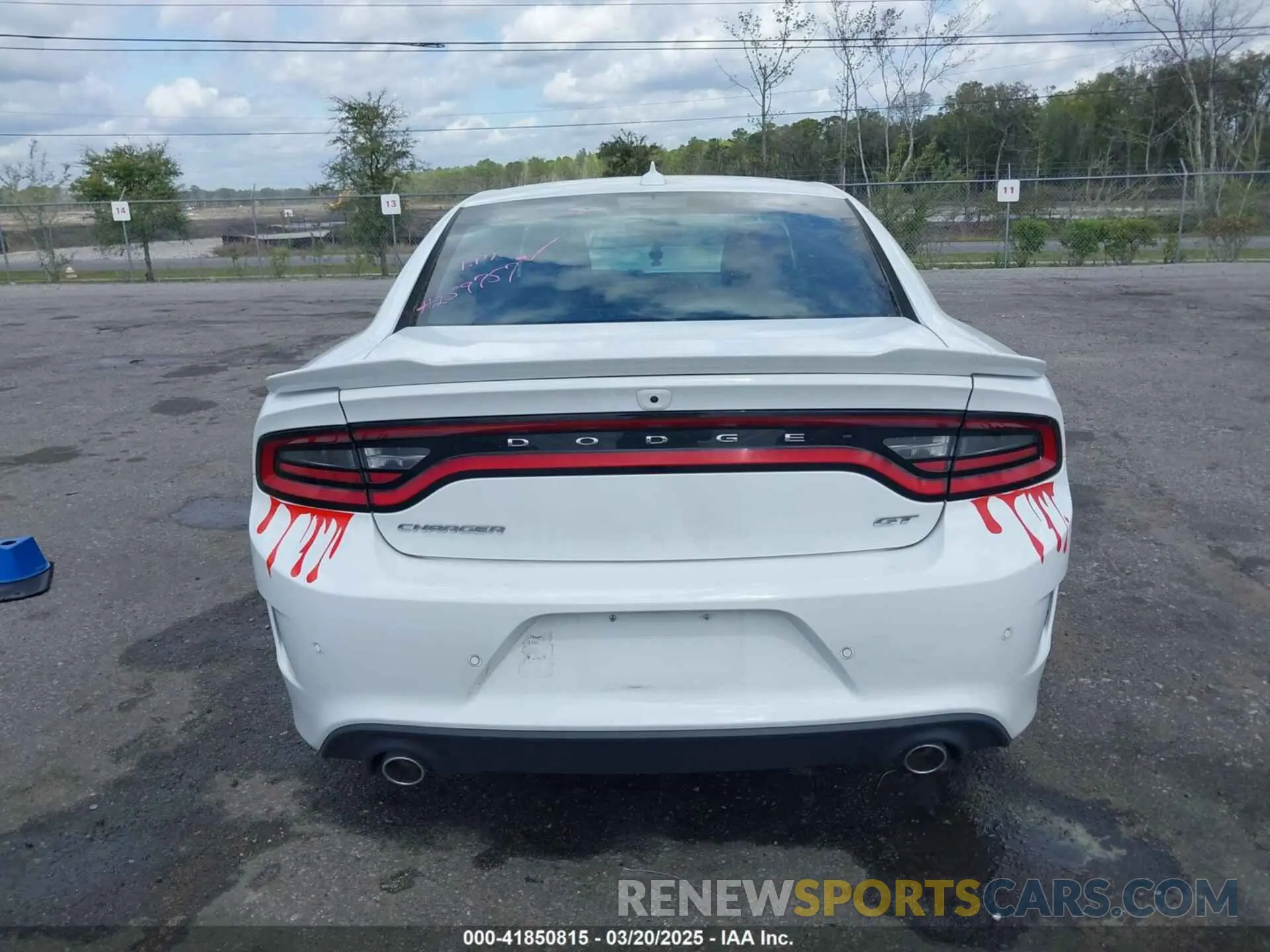 15 fotografías del automóvil dañado 2C3CDXHG8NH259757 DODGE CHARGER 2022
