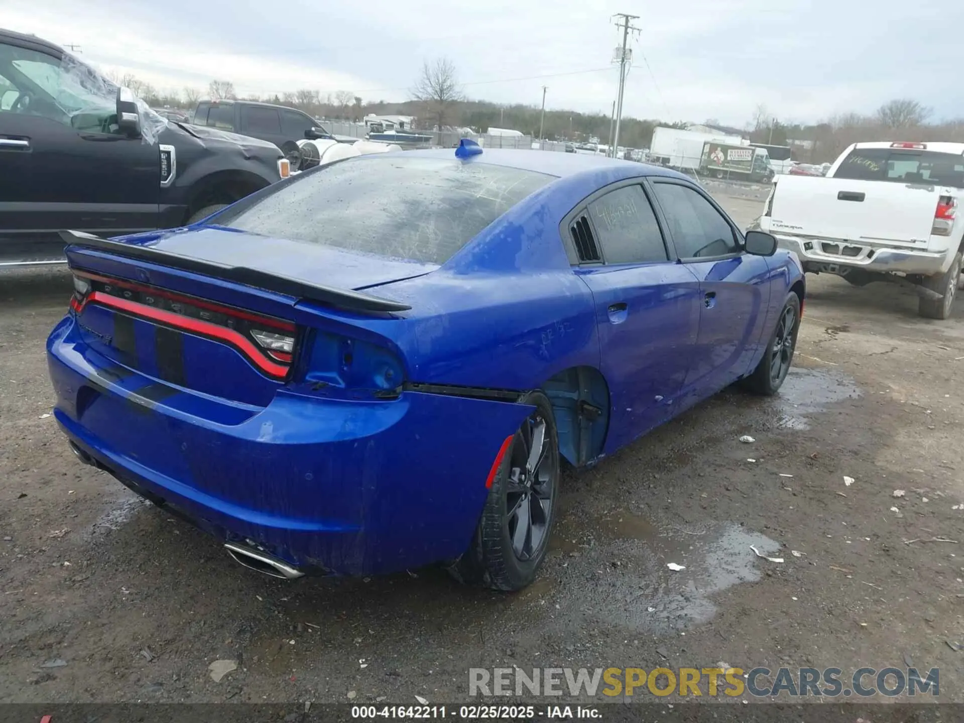 4 fotografías del automóvil dañado 2C3CDXJG6NH143483 DODGE CHARGER 2022