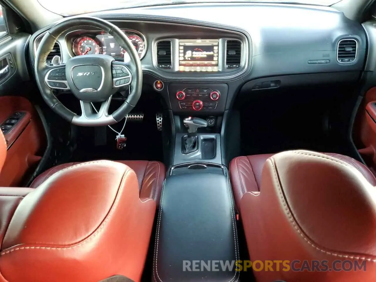 8 fotografías del automóvil dañado 2C3CDXL92NH122094 DODGE CHARGER 2022