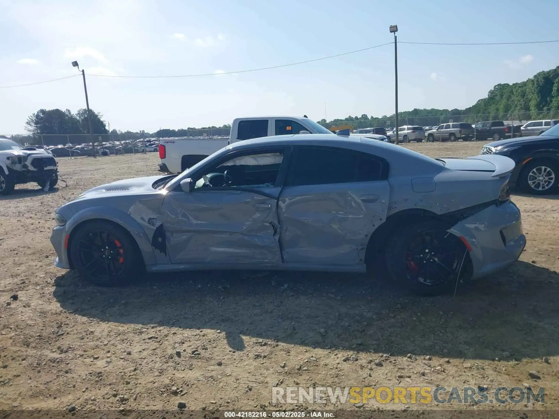 14 fotografías del automóvil dañado 2C3CDXL92NH179914 DODGE CHARGER 2022
