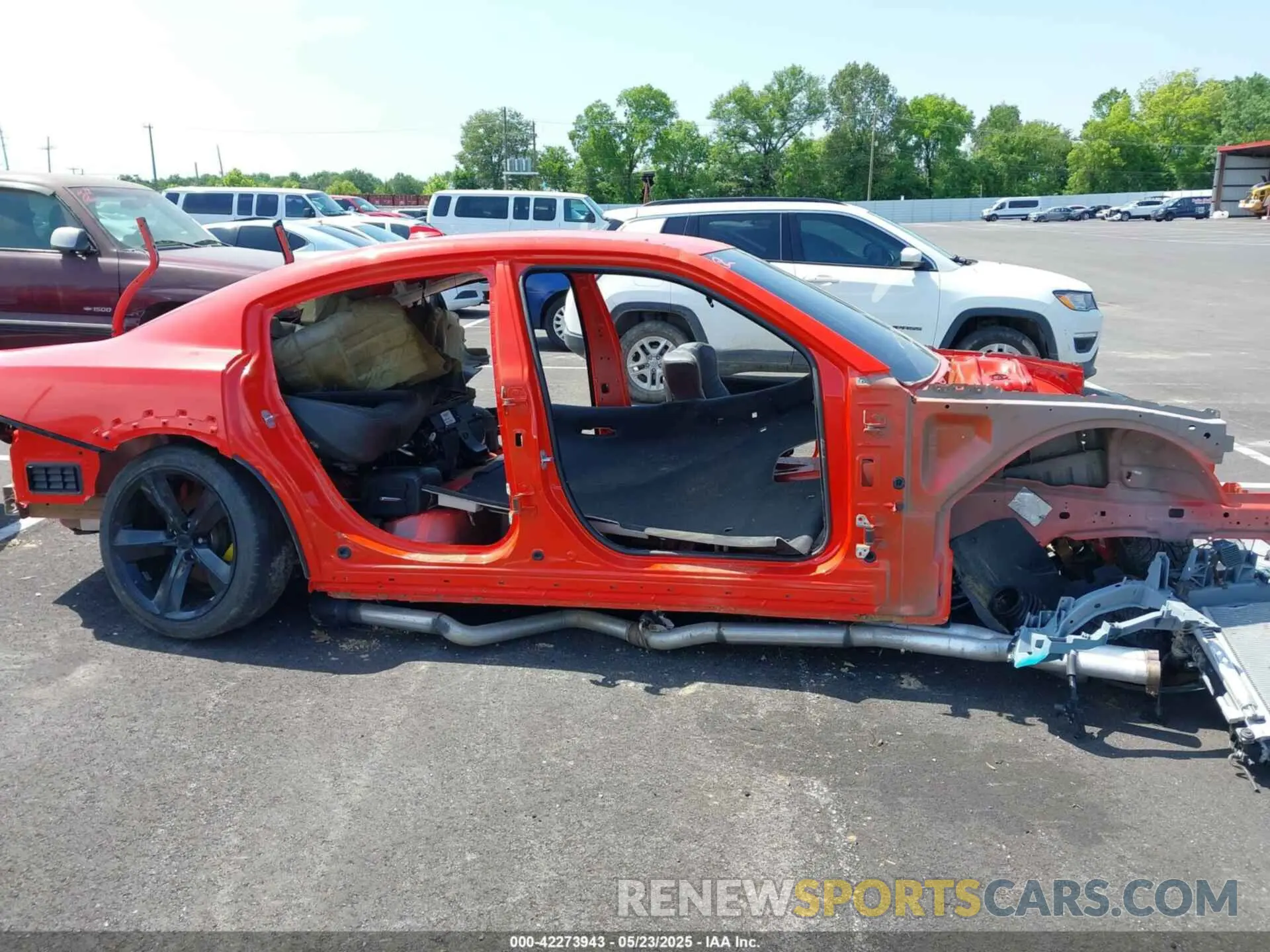 13 fotografías del automóvil dañado 2C3CDXL95NH163254 DODGE CHARGER 2022