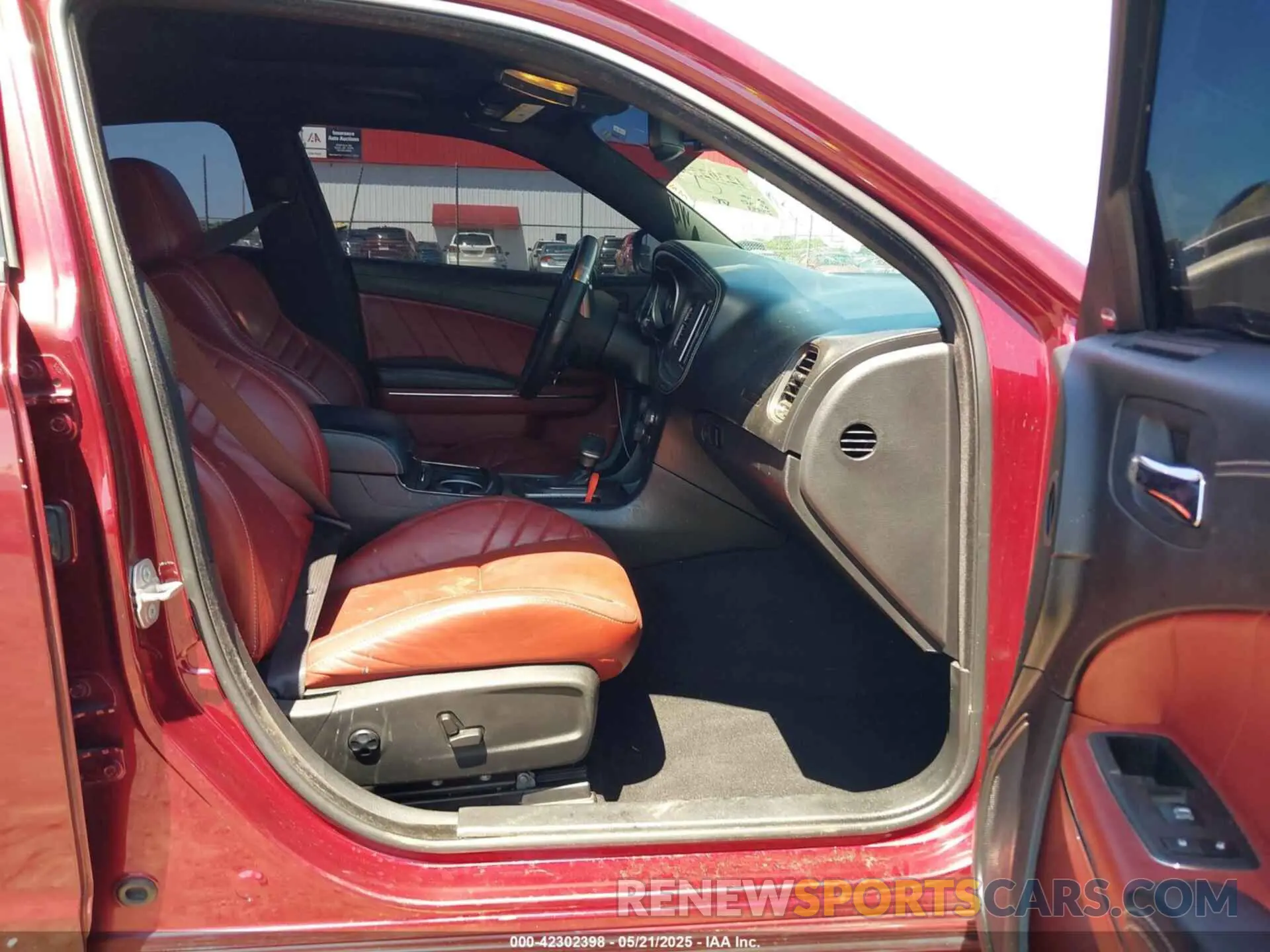 5 fotografías del automóvil dañado 2C3CDXL99NH131441 DODGE CHARGER 2022