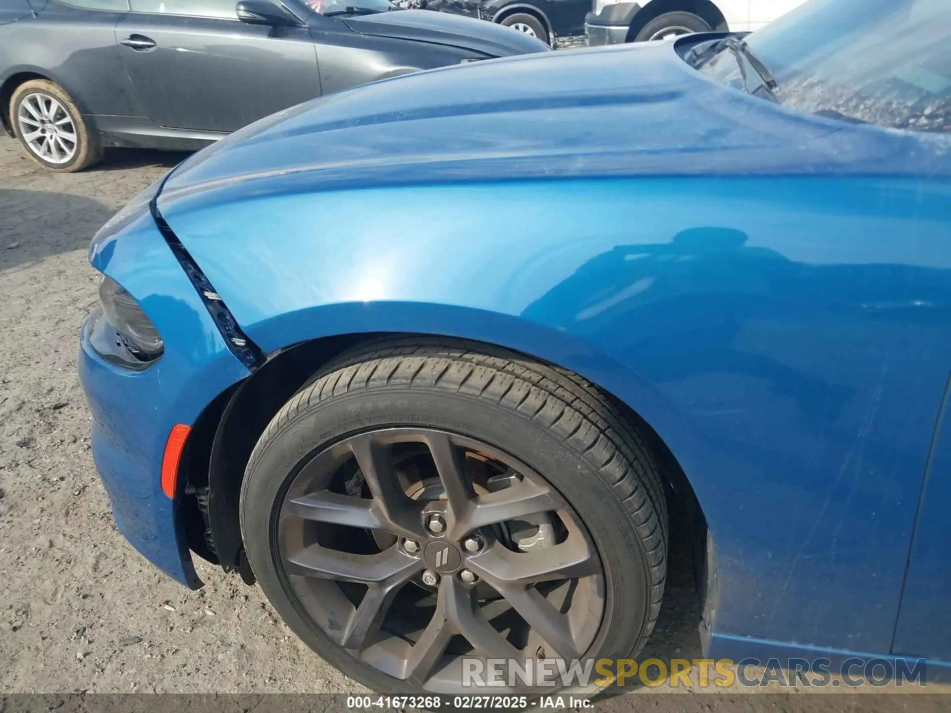 18 fotografías del automóvil dañado 2C3CDXBG0PH504529 DODGE CHARGER 2023