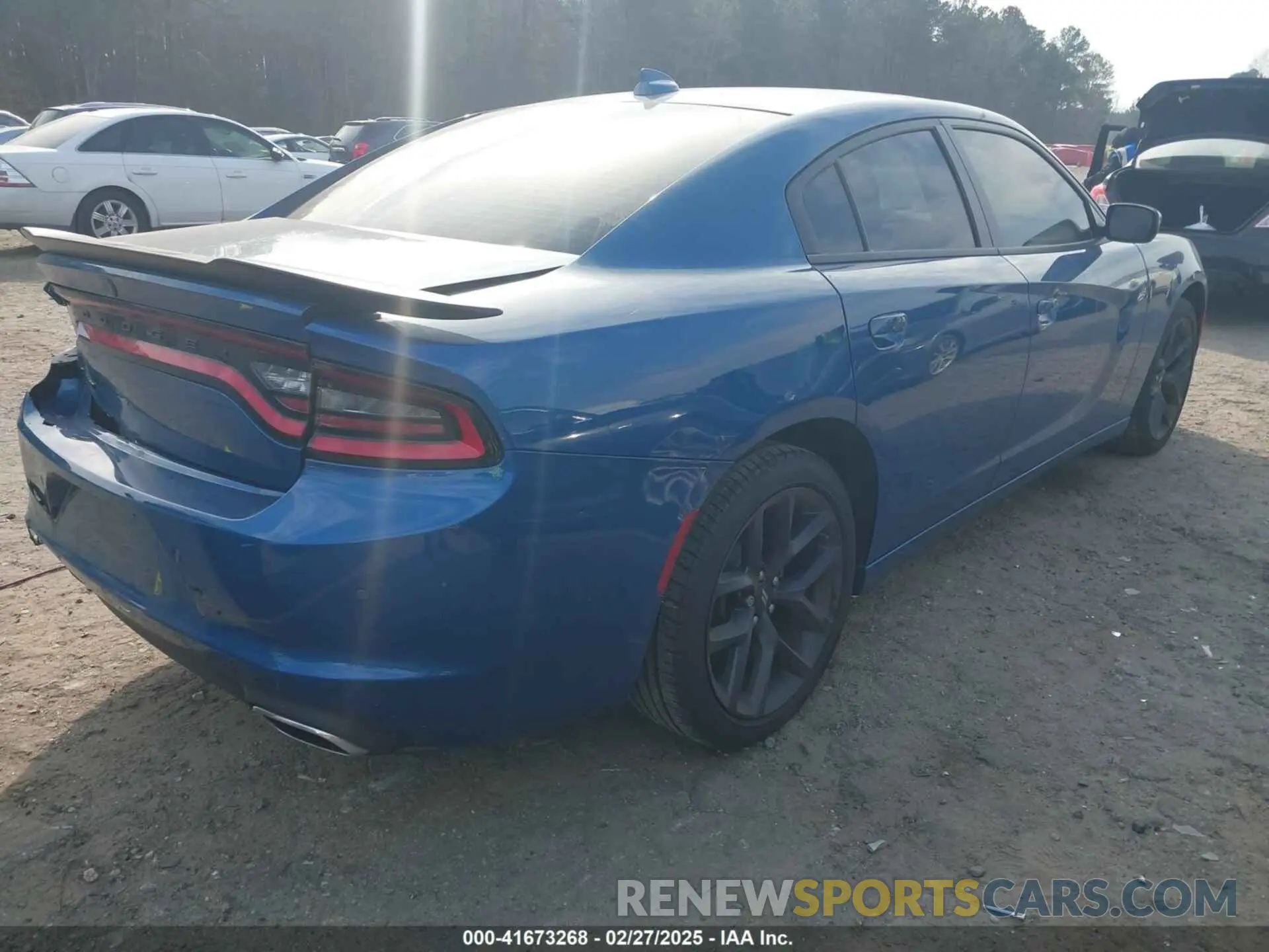 4 fotografías del automóvil dañado 2C3CDXBG0PH504529 DODGE CHARGER 2023