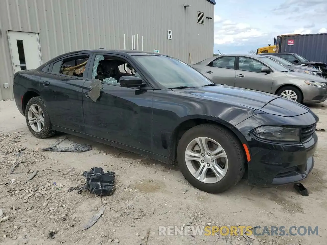 4 fotografías del automóvil dañado 2C3CDXBG0PH531147 DODGE CHARGER 2023