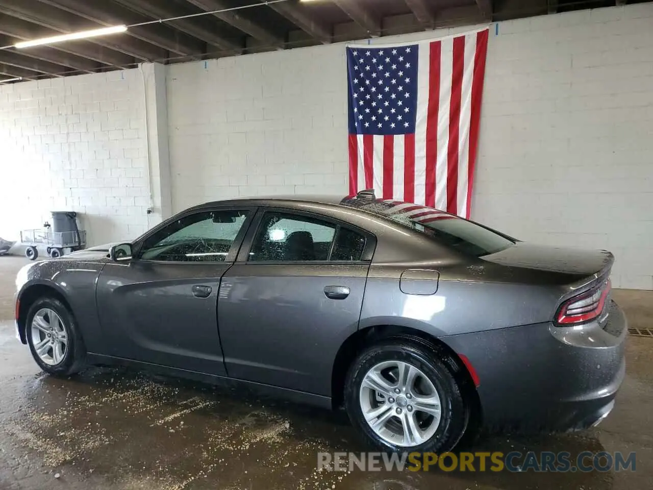 2 fotografías del automóvil dañado 2C3CDXBG1PH642452 DODGE CHARGER 2023