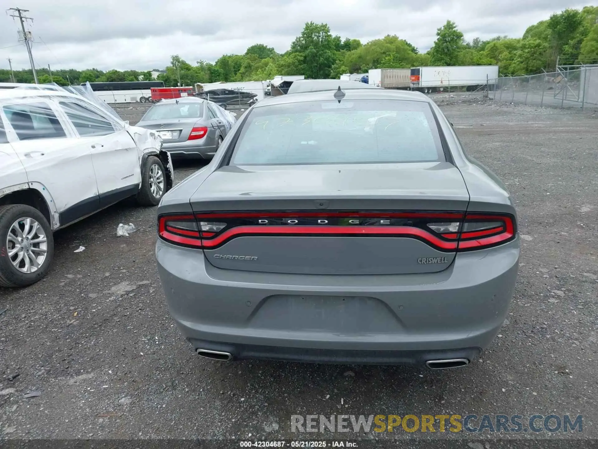 16 fotografías del automóvil dañado 2C3CDXBG1PH674849 DODGE CHARGER 2023