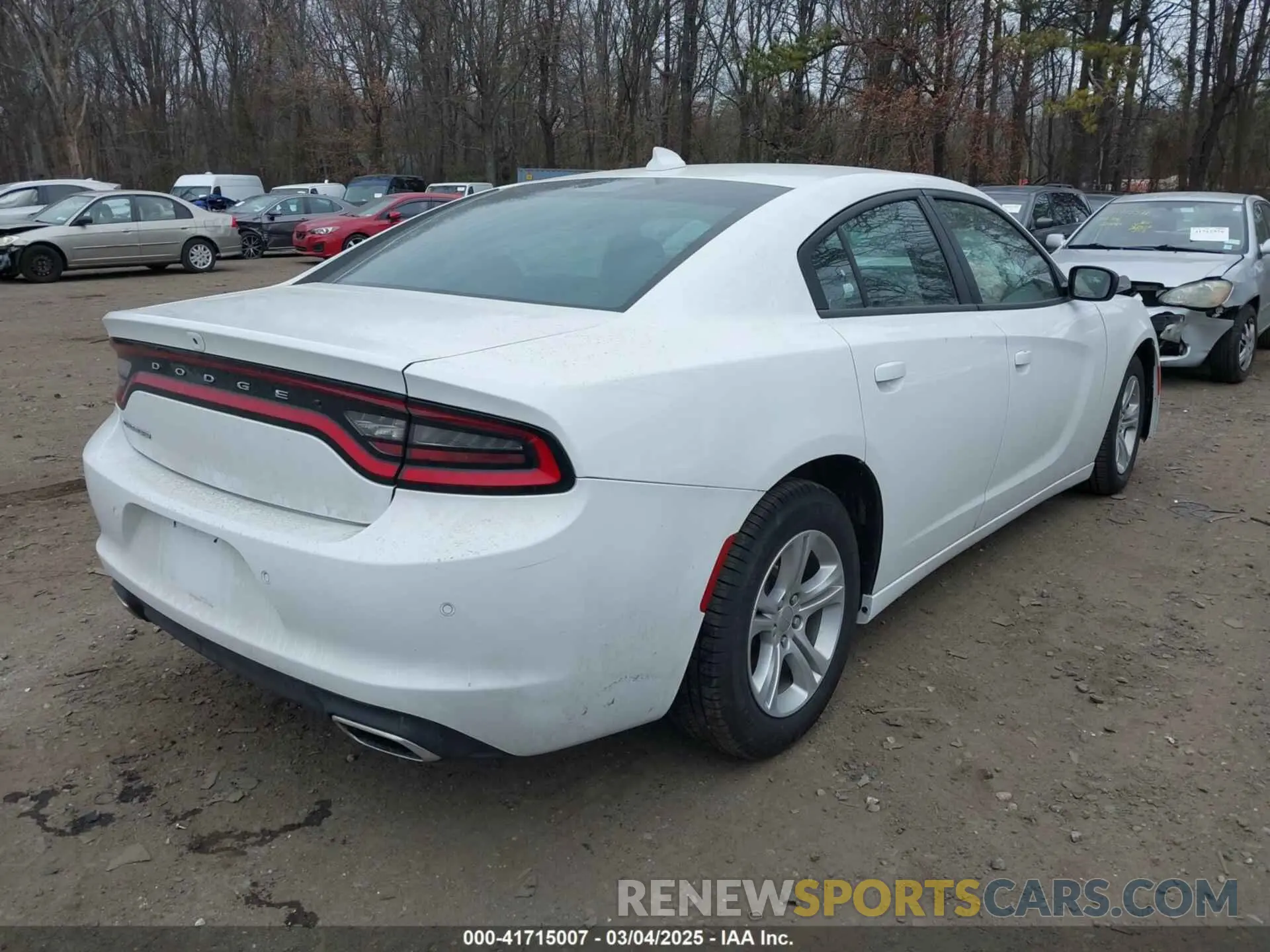4 fotografías del automóvil dañado 2C3CDXBG1PH699461 DODGE CHARGER 2023