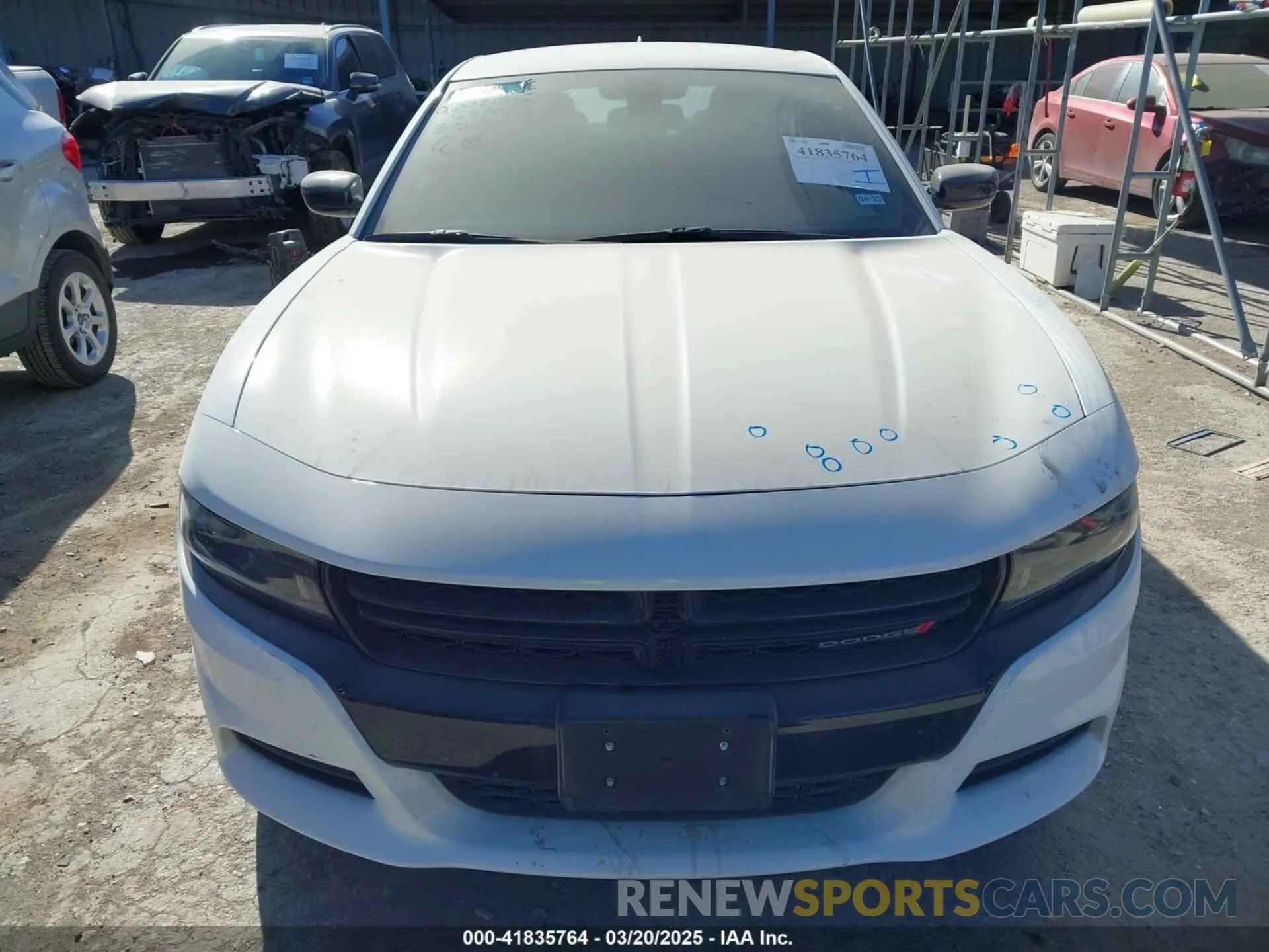 12 fotografías del automóvil dañado 2C3CDXBG2PH532025 DODGE CHARGER 2023