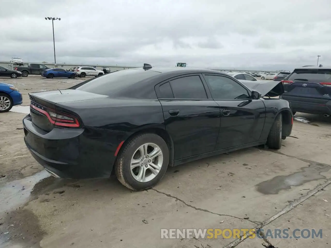 3 fotografías del automóvil dañado 2C3CDXBG2PH664279 DODGE CHARGER 2023