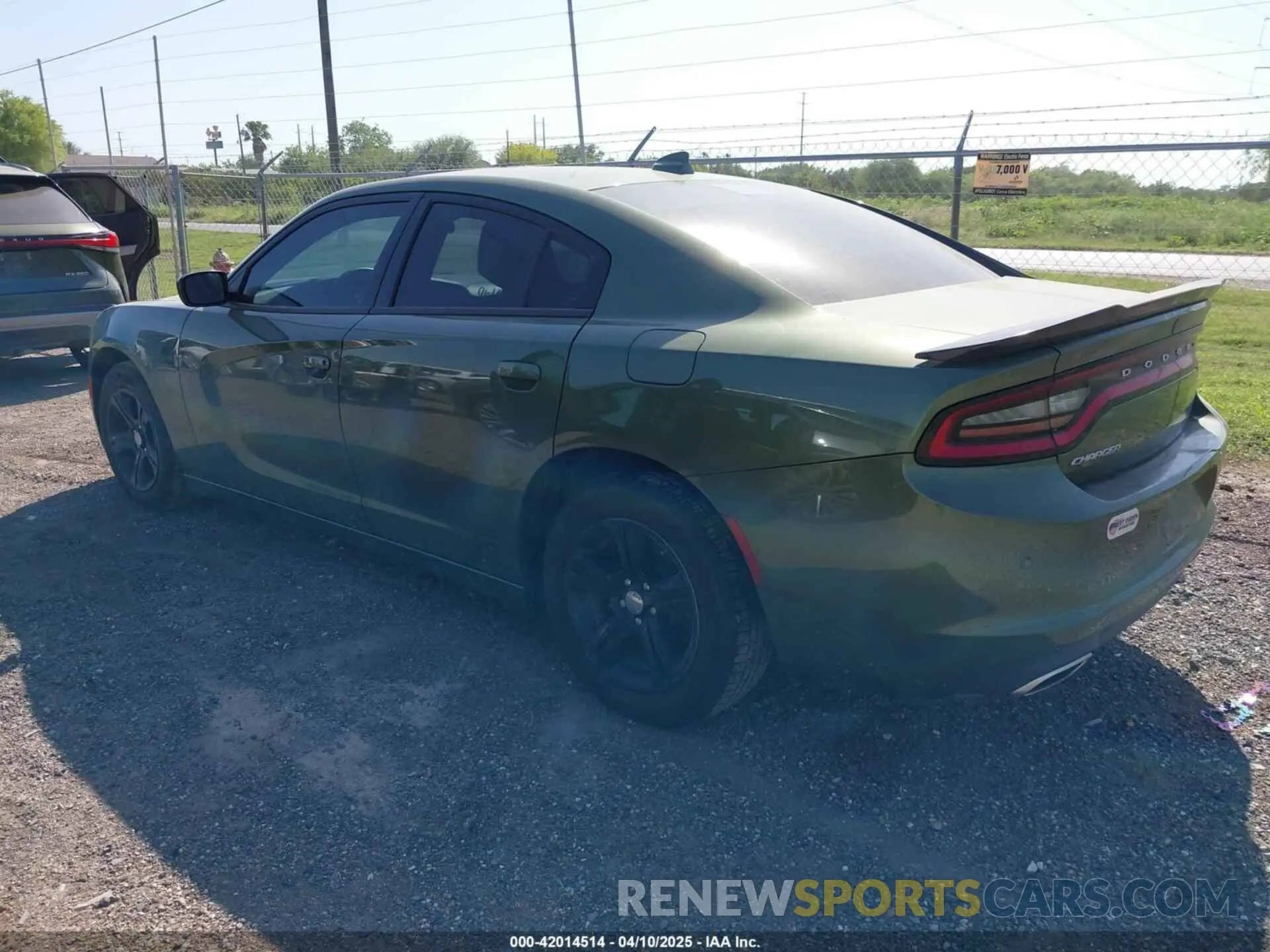 3 fotografías del automóvil dañado 2C3CDXBG2PH701539 DODGE CHARGER 2023