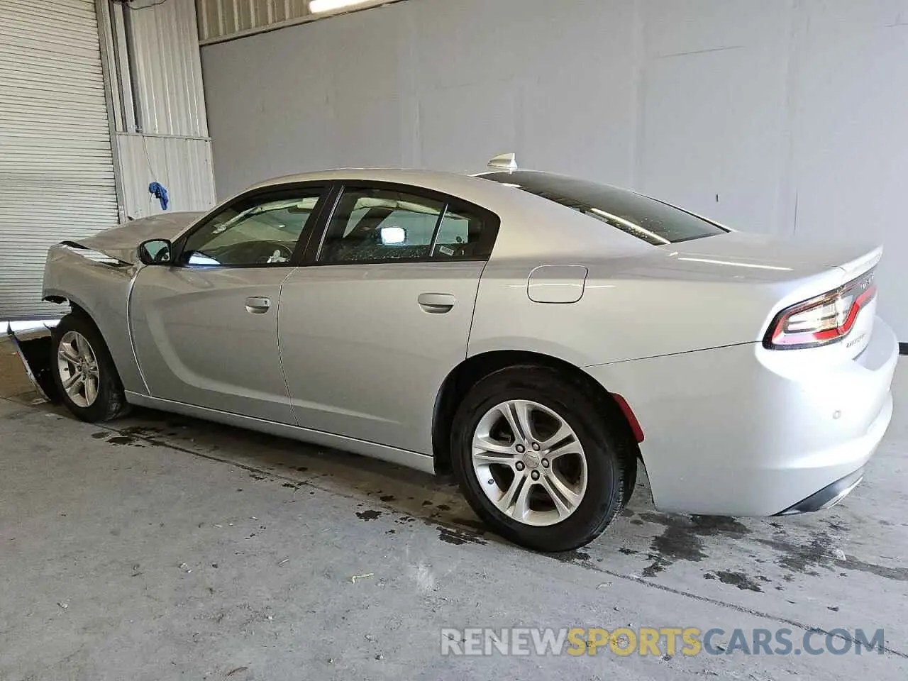 2 fotografías del automóvil dañado 2C3CDXBG4PH529000 DODGE CHARGER 2023