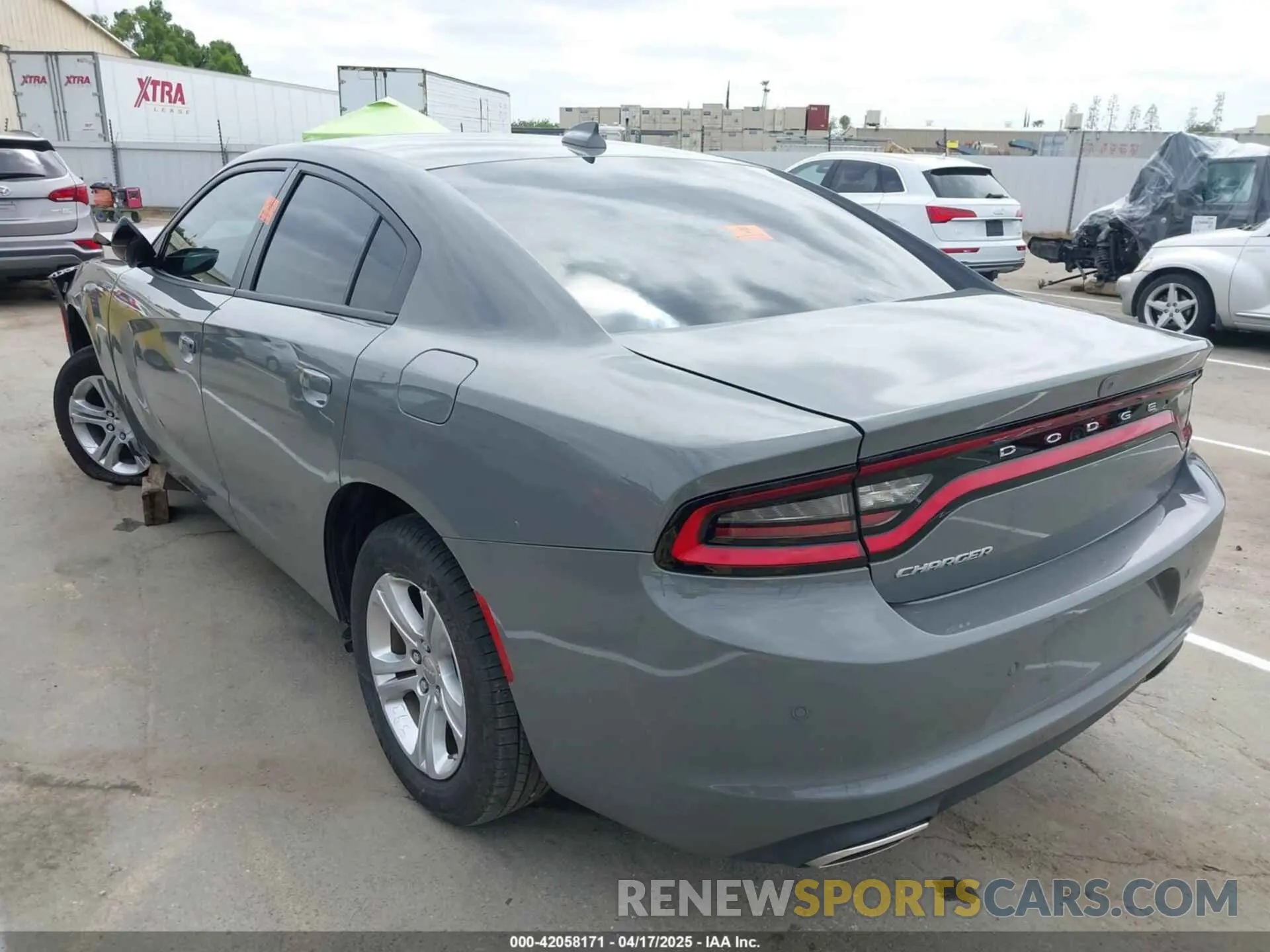 3 fotografías del automóvil dañado 2C3CDXBG4PH703423 DODGE CHARGER 2023
