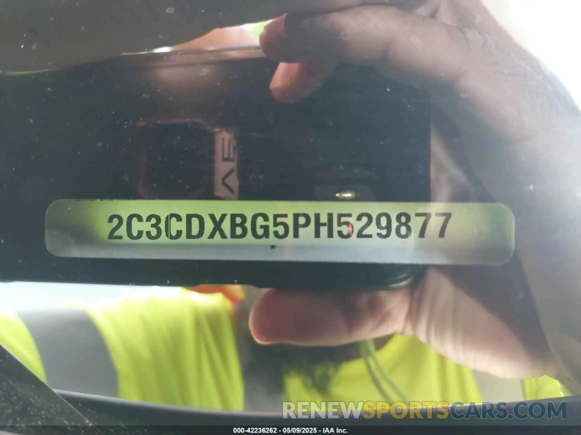 9 fotografías del automóvil dañado 2C3CDXBG5PH529877 DODGE CHARGER 2023