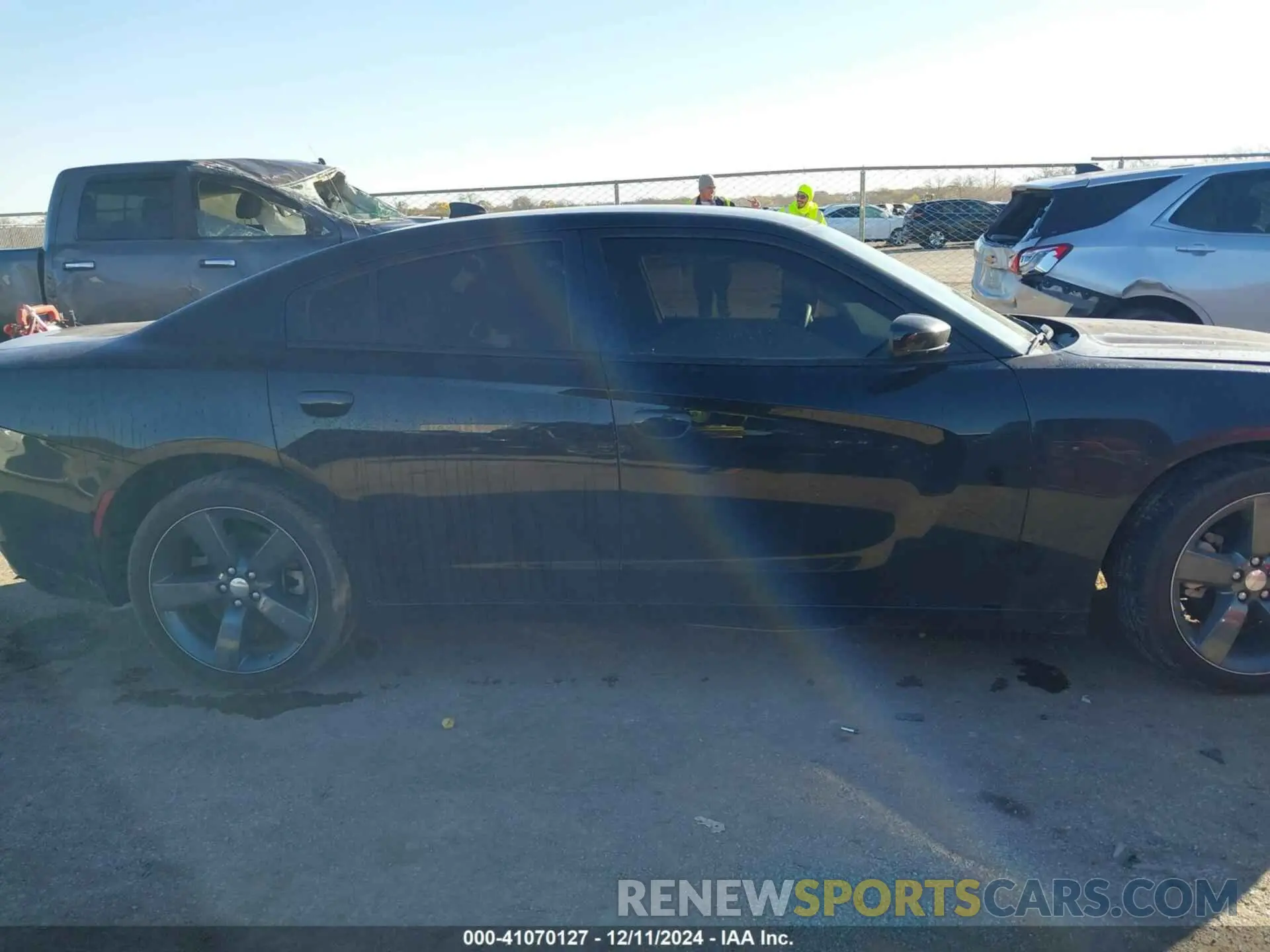 13 fotografías del automóvil dañado 2C3CDXBG5PH609759 DODGE CHARGER 2023