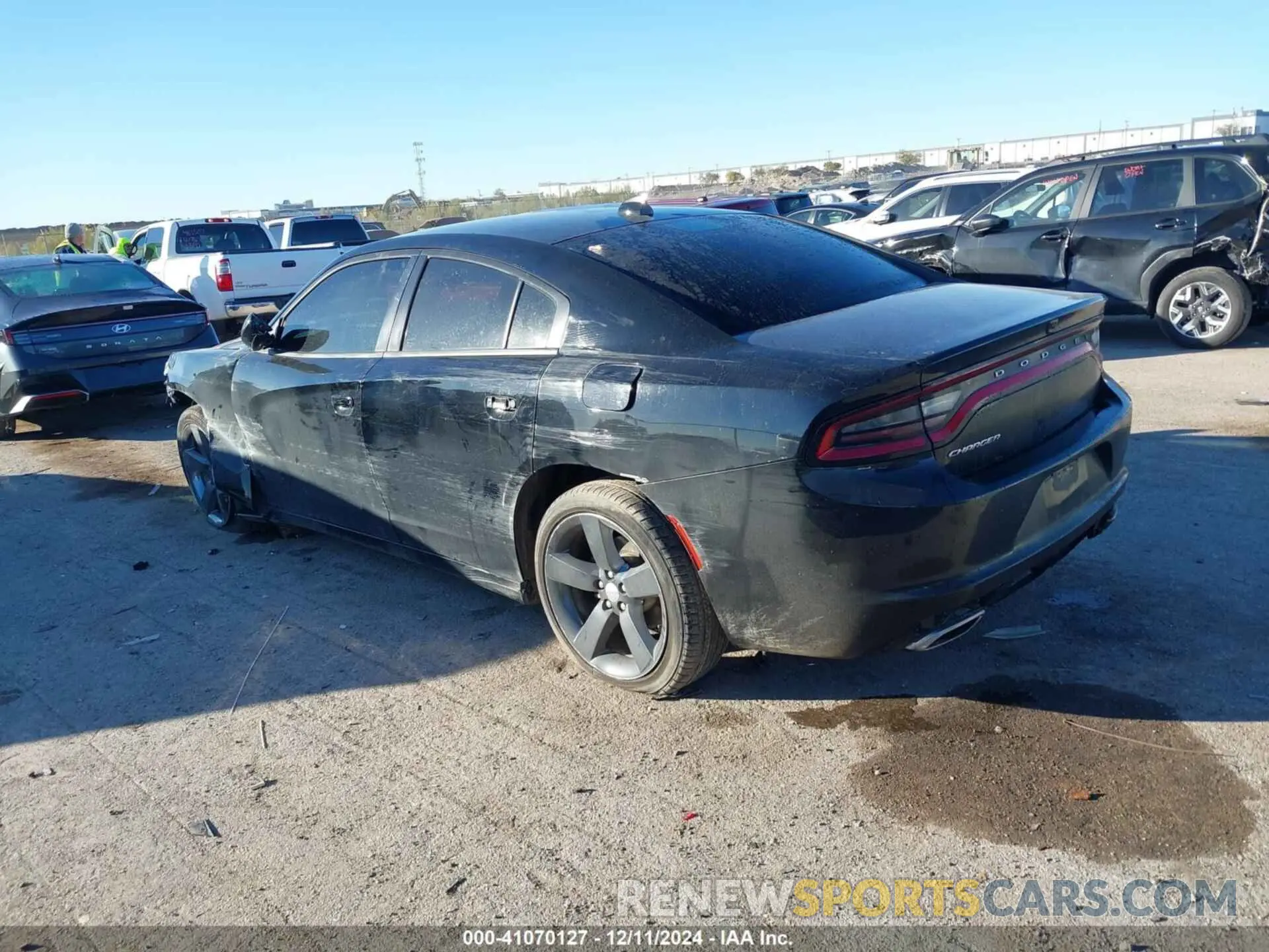 3 fotografías del automóvil dañado 2C3CDXBG5PH609759 DODGE CHARGER 2023