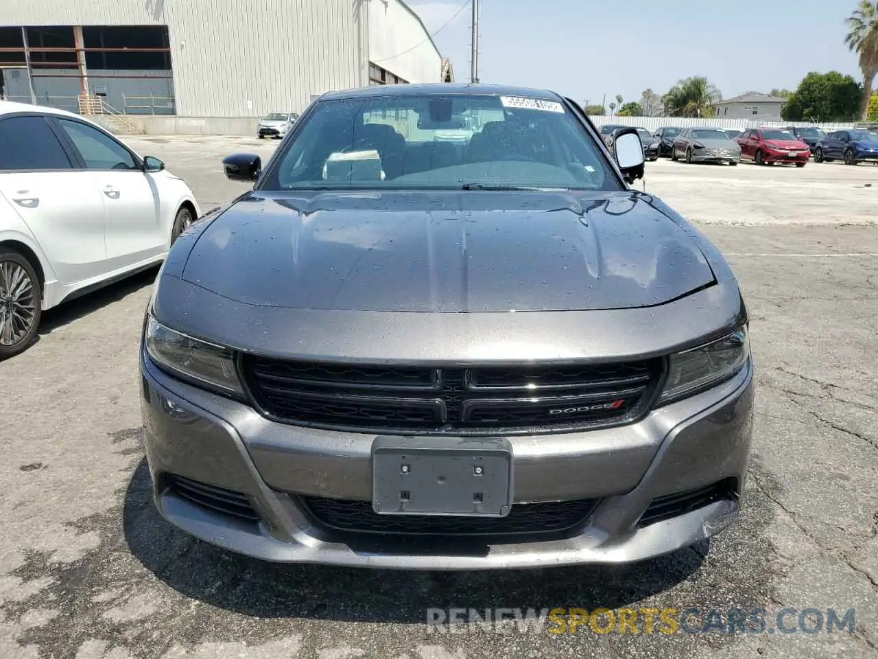 5 fotografías del automóvil dañado 2C3CDXBG5PH690956 DODGE CHARGER 2023