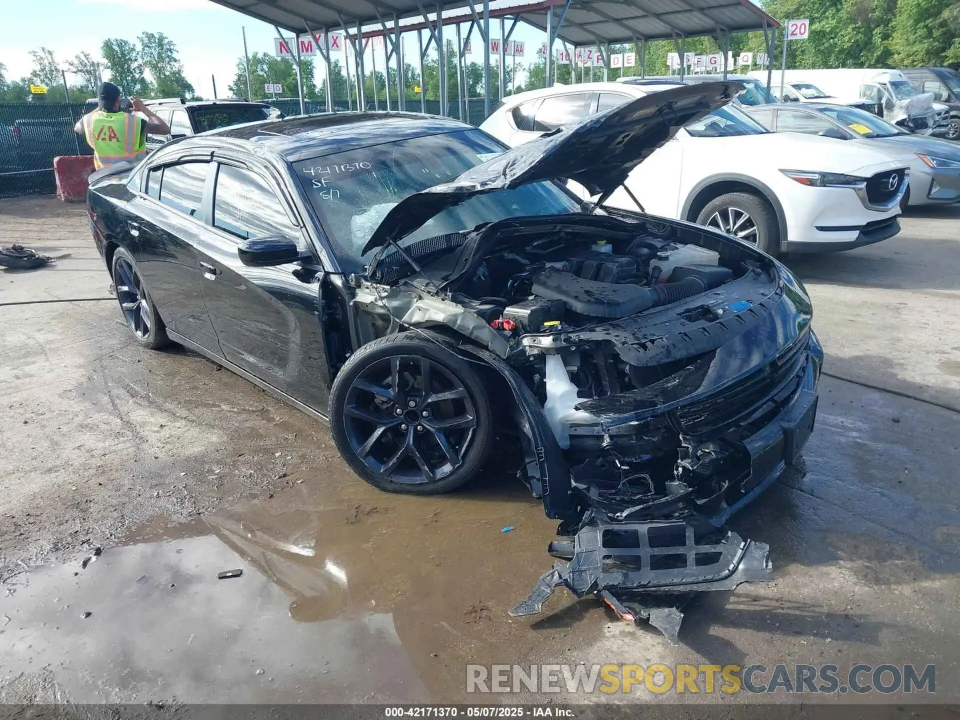 1 fotografías del automóvil dañado 2C3CDXBG6PH598948 DODGE CHARGER 2023