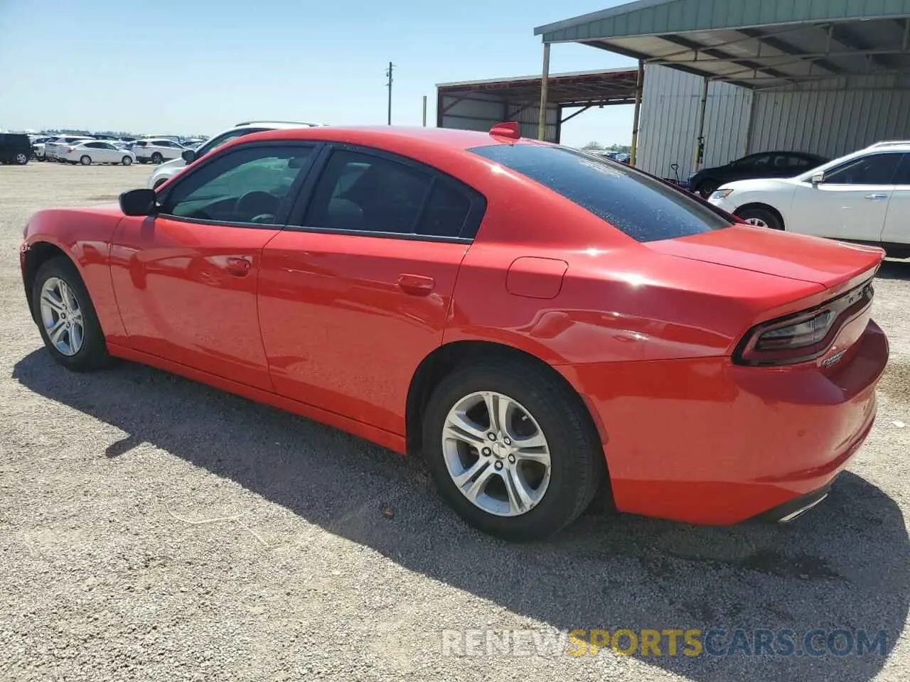 2 fotografías del automóvil dañado 2C3CDXBG6PH656962 DODGE CHARGER 2023