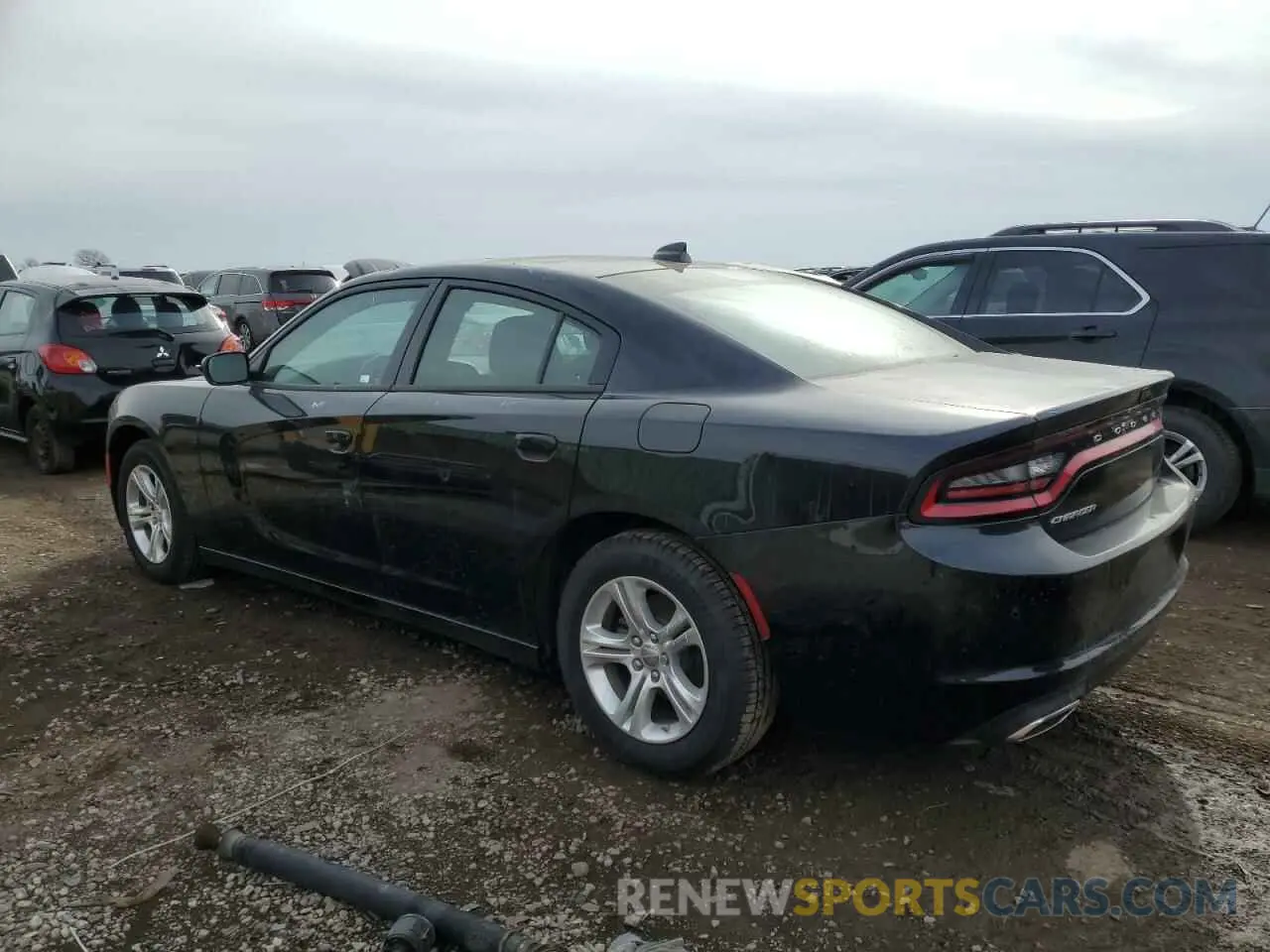 2 fotografías del automóvil dañado 2C3CDXBG8PH697710 DODGE CHARGER 2023
