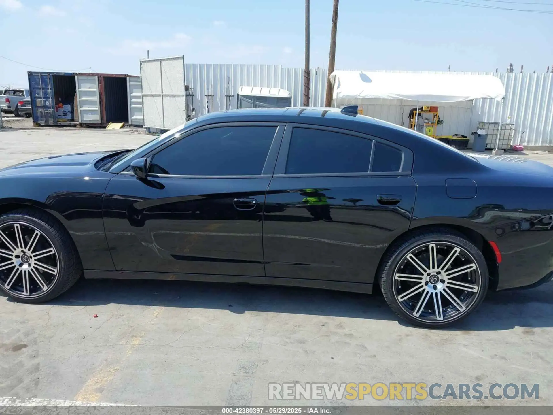 13 fotografías del automóvil dañado 2C3CDXBG9PH622224 DODGE CHARGER 2023