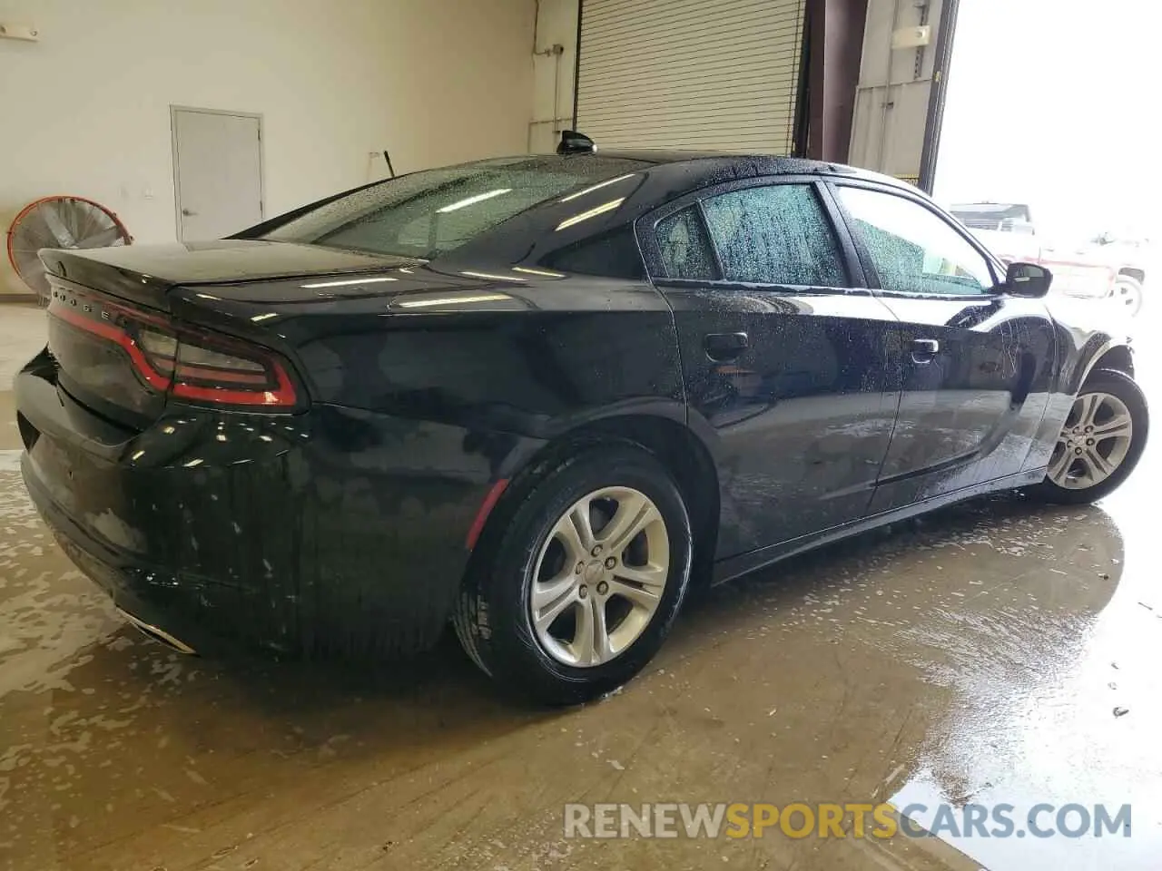 3 fotografías del automóvil dañado 2C3CDXBGXPH523752 DODGE CHARGER 2023