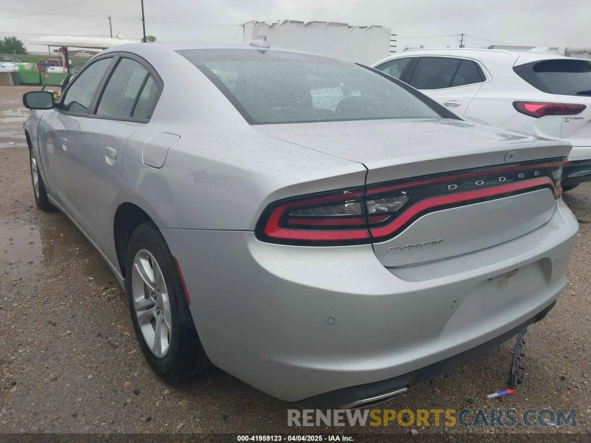 3 fotografías del automóvil dañado 2C3CDXBGXPH531074 DODGE CHARGER 2023